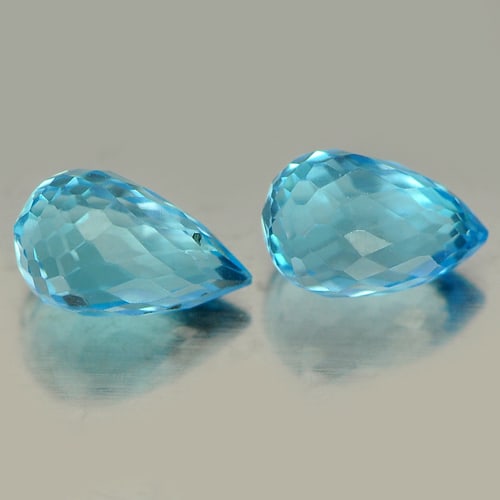 Natural Blue Topaz Gemstones 2.02 Ct. 2 Pcs. Briolette Cut 7 x 4.3 Mm. (1 of 3)