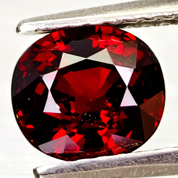 Natural Red Spessartine Garnet Gemstones 1.89 Ct. Oval Shape 7.1 x 6.5 Mm.: Product ID: 802936607 Product Name: Natural Spessartine Weight: 1.89 CT. Size: 7.1 x 6.5 x 4.7 MM. Shape: Oval Color: Orangish Red Clarity:VSI Luster: Good Gems Origin: Namibia Treatment: Unheated Cry
