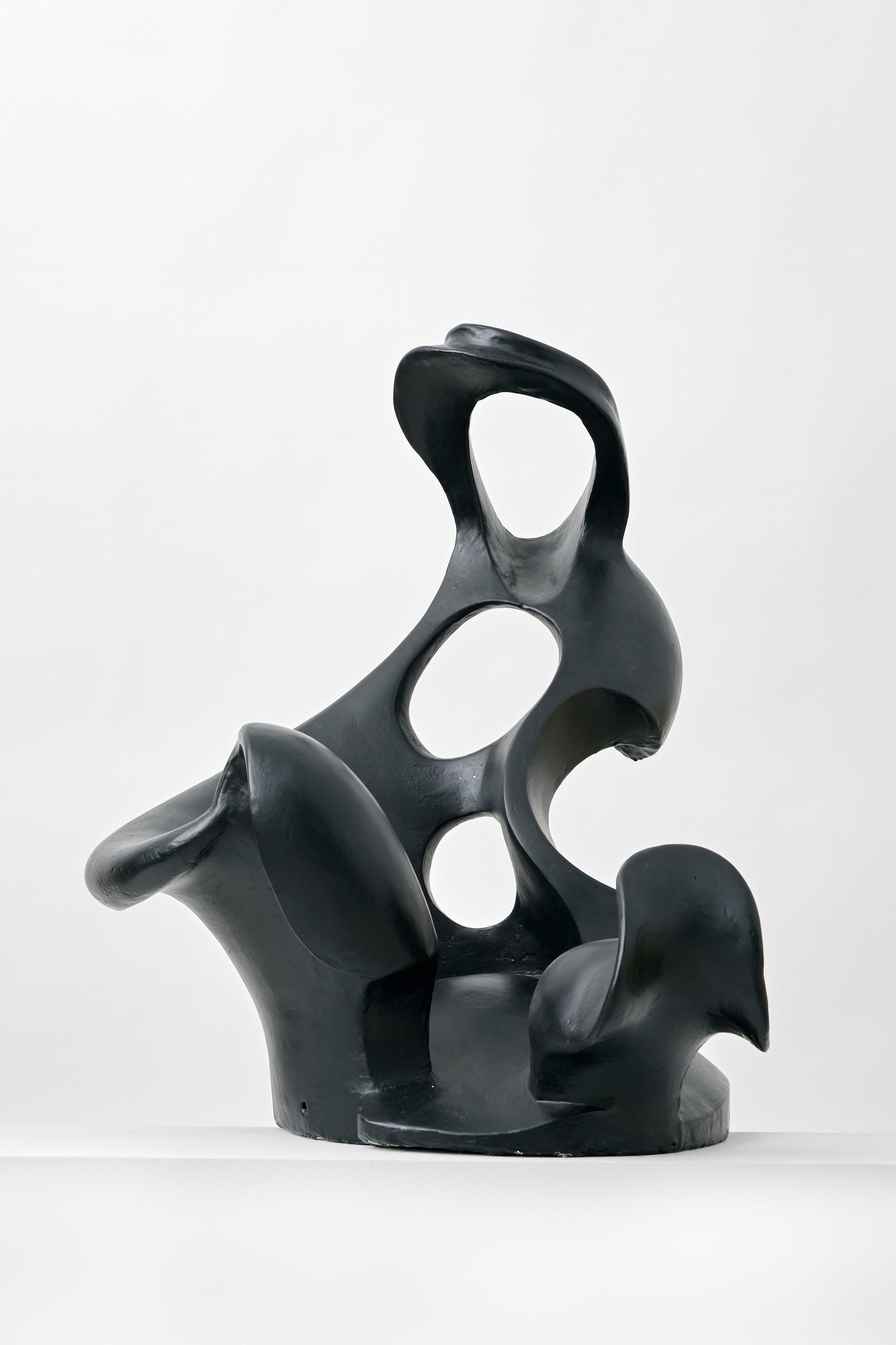 Maurice Carlier (Belgian, 1894 - 1976): Fumée noire [Black Smoke] - 1948 Black lacquered plaster - 77 x 57 x 70 cm Provenance: Estate of the artist Sale Catherine Charbonneaux, Paris, 9 December 1985, lot 11 Private collection, Belgium Exh