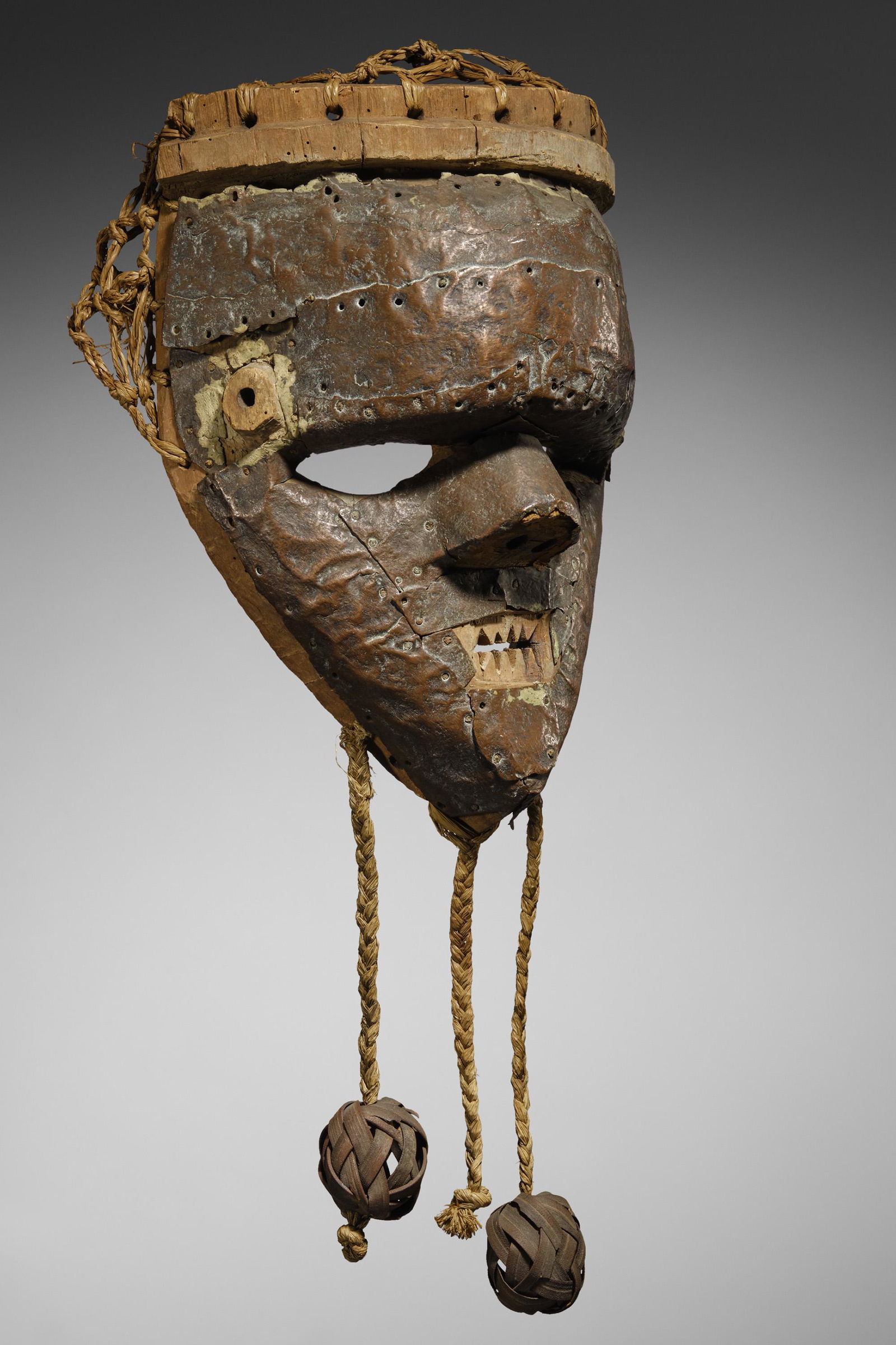 Salampasu Mask (1 of 4)