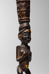 Bakongo Flywhisk Handle: D.R. Congo Wood and brass tacks 26 cm Provenance: Belgian Colonial Collection Pierre Dartevelle, Brussels (2007) Private collection, Belgium