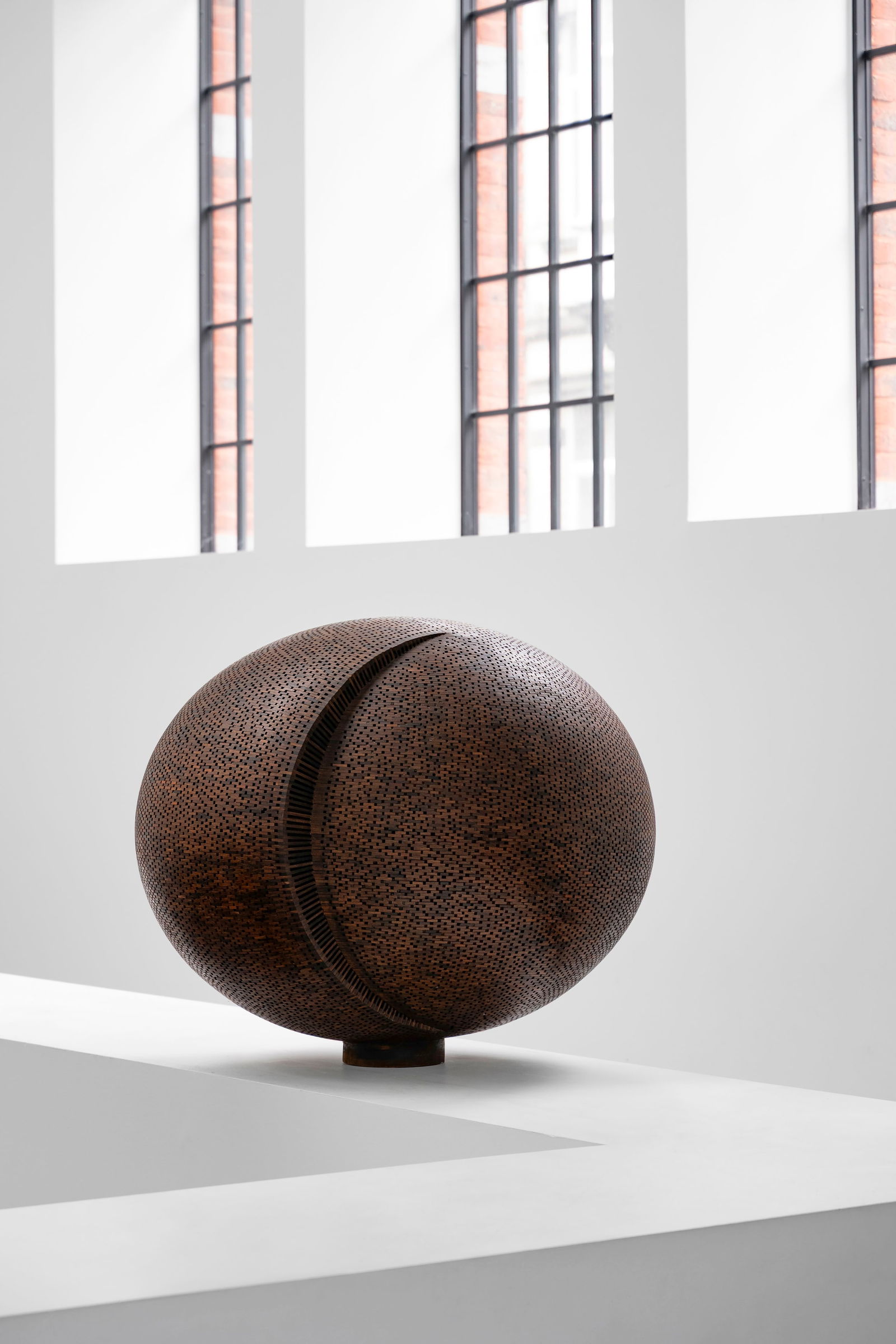 Dusan Dzamonja (Yugoslavian, 1928 - 2009): Sculpture DP-VII - 1989-91 Wood and polyester89 x 110 x 88 cm Provenance:Paribas Bank Belgium, Antwerp-Brussels (acquired directly from the artist in 1994)Belfius Art Collection, Brussels <