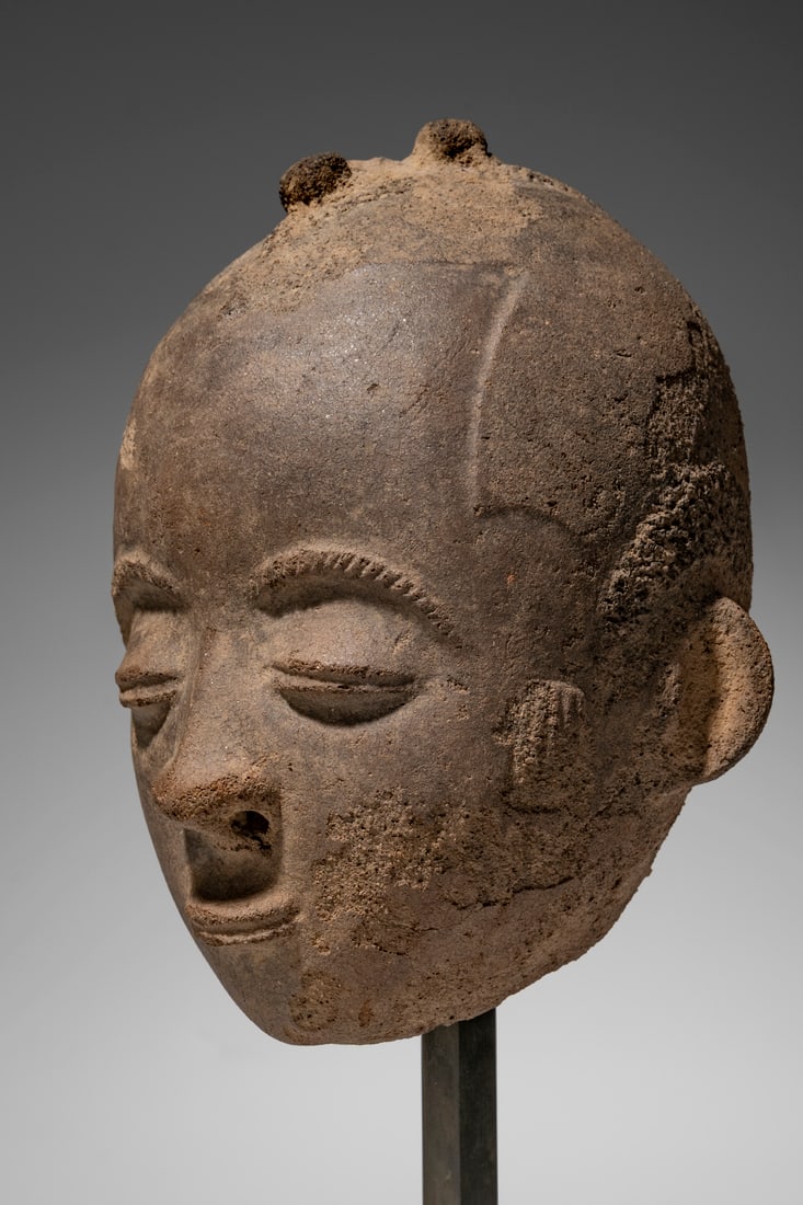 Akan Head - 2
