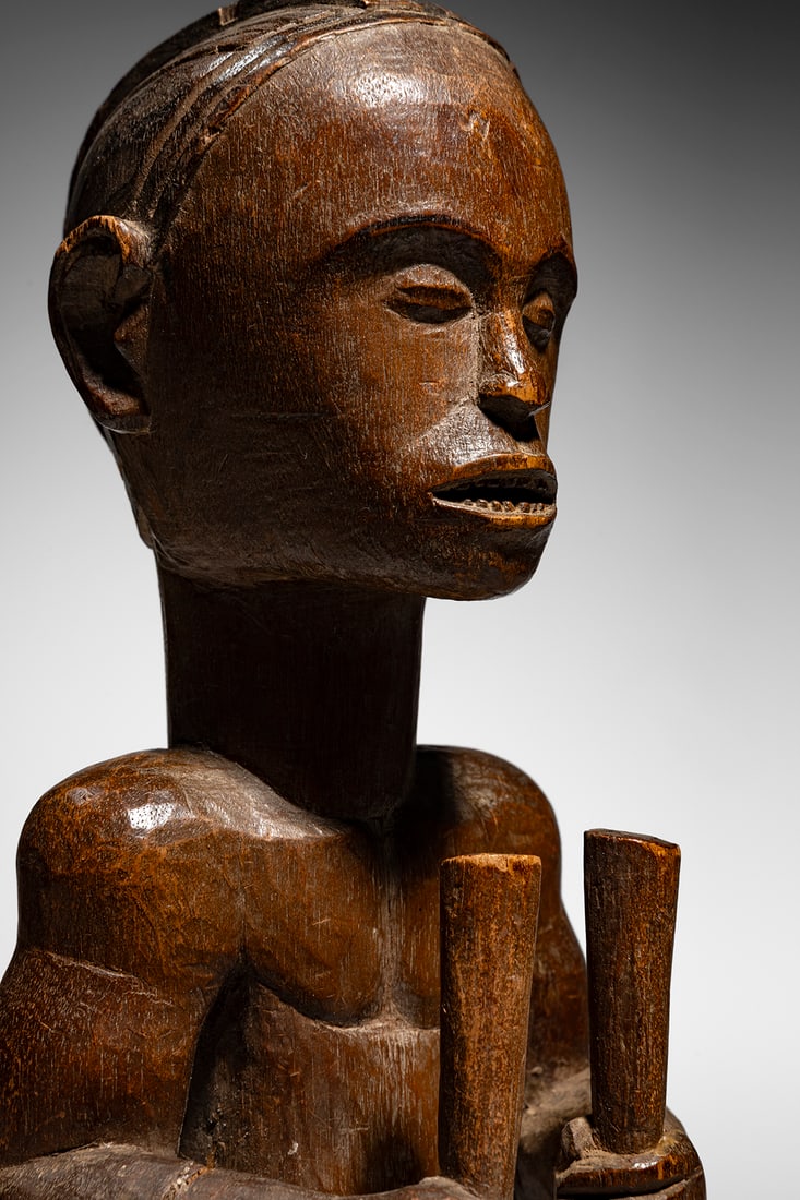 Fang Figure - 2