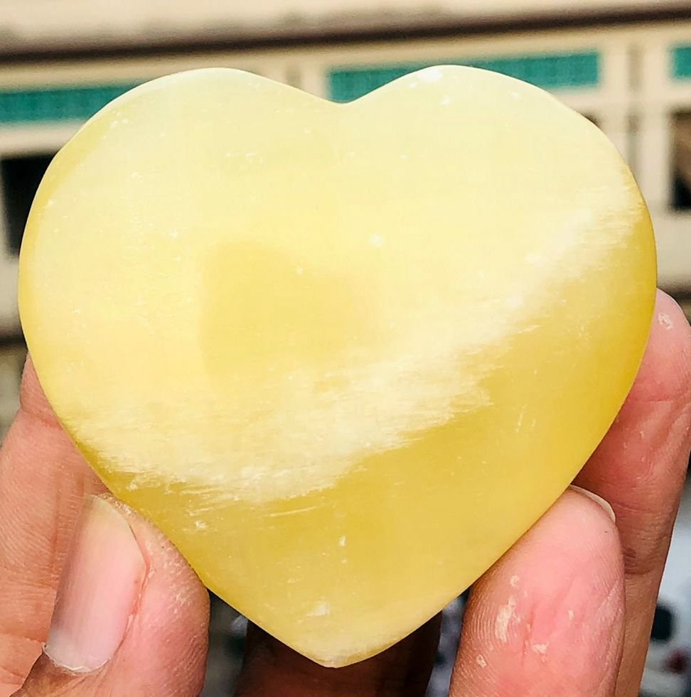 128 Grams Beautiful Lemon Carlcite Carving Heart: Stone Name: Lemon Caclite, Weight: 128 Grams,,Origin: Afghanistan, Shipping to world Wide by DHL, FEDEX, UPS, Global