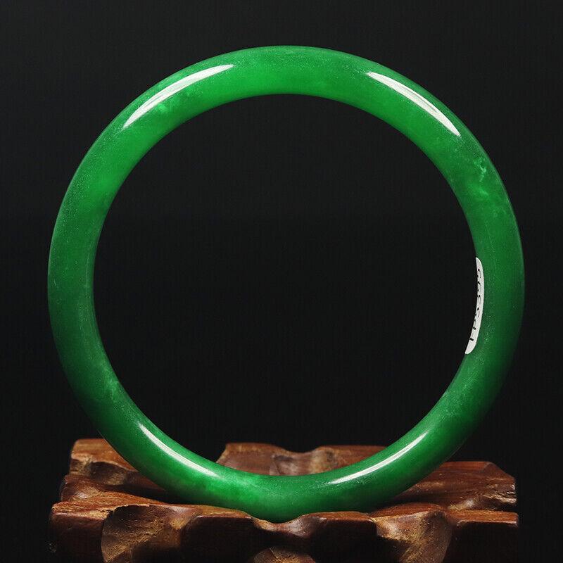 Chinese natural green jade bangle (1 of 12)