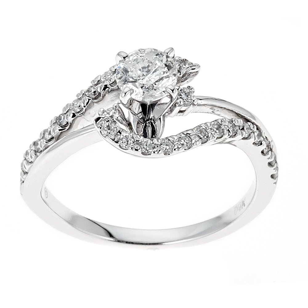 0.72 Ct Diamond SI3 14 K Gold Solitaire Engagement Ring: Center Diamond Carat Weight: 0.46Diamond Shape: ROUND BRILLIANTColor Grade: DClarity Grade: SI3Cut Grade: Very GoodDiascript on Girdle: "Laser Inscription" - appears on the girdle number: IGL G-71329M