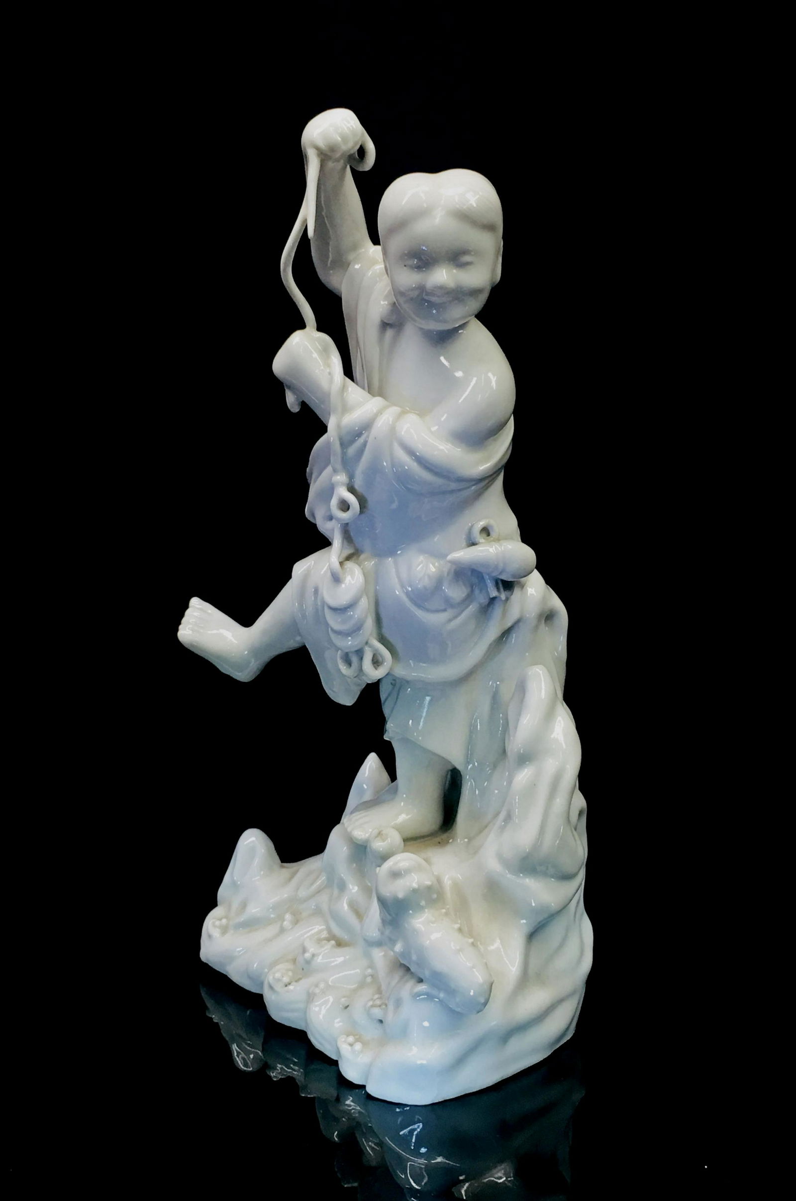 Dehua Kiln Liu Haixi Toad (1 of 7)