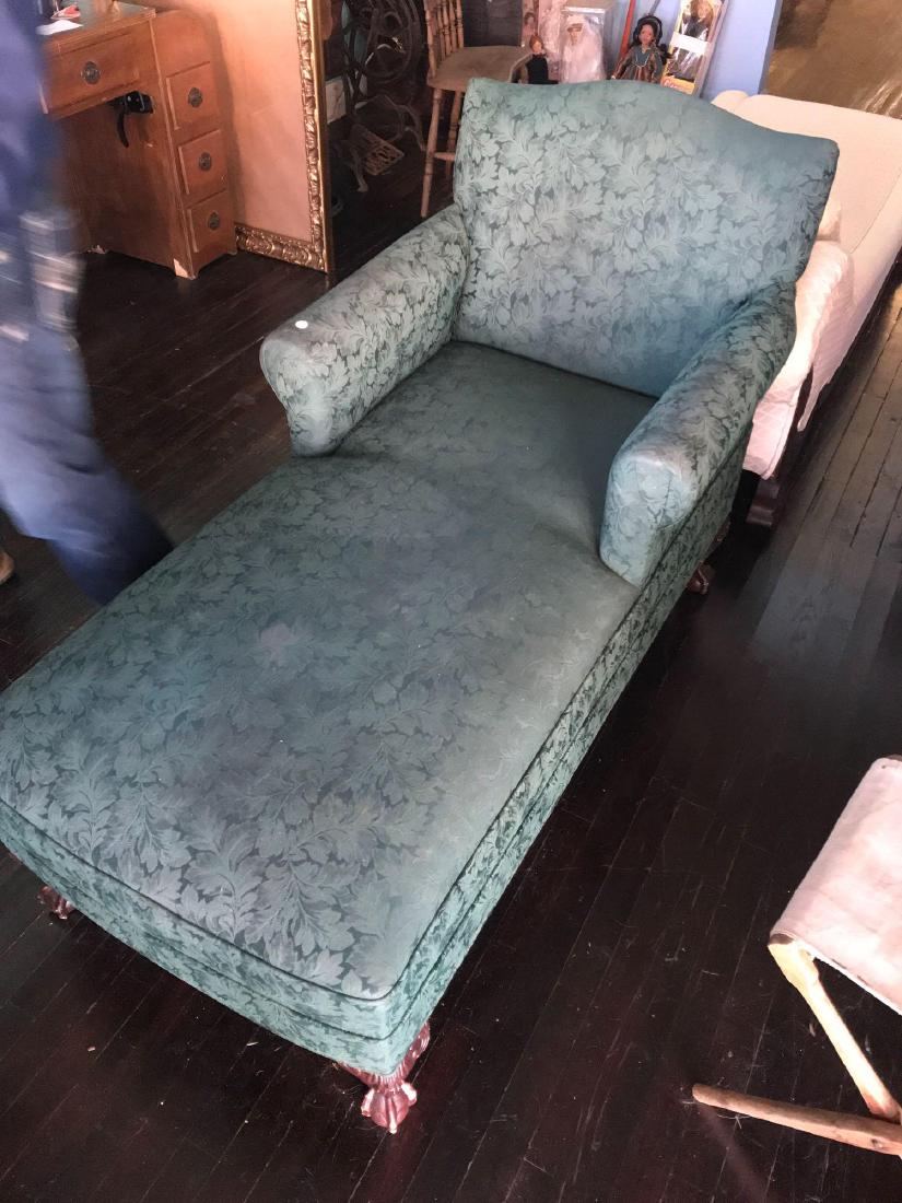 Vintage chaise lounger: Vintage chaise lounger