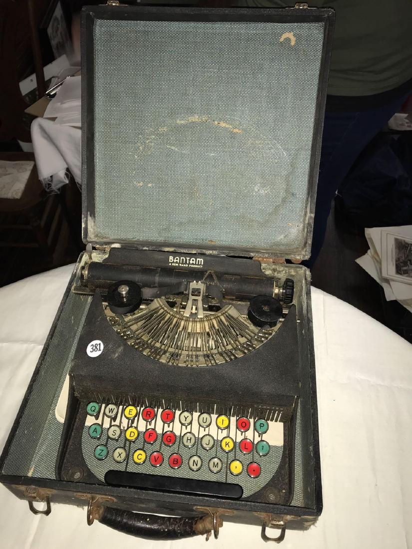 Remington Rand Bantam rare portable typewriter: Remington Rand Bantam rare portable typewriter