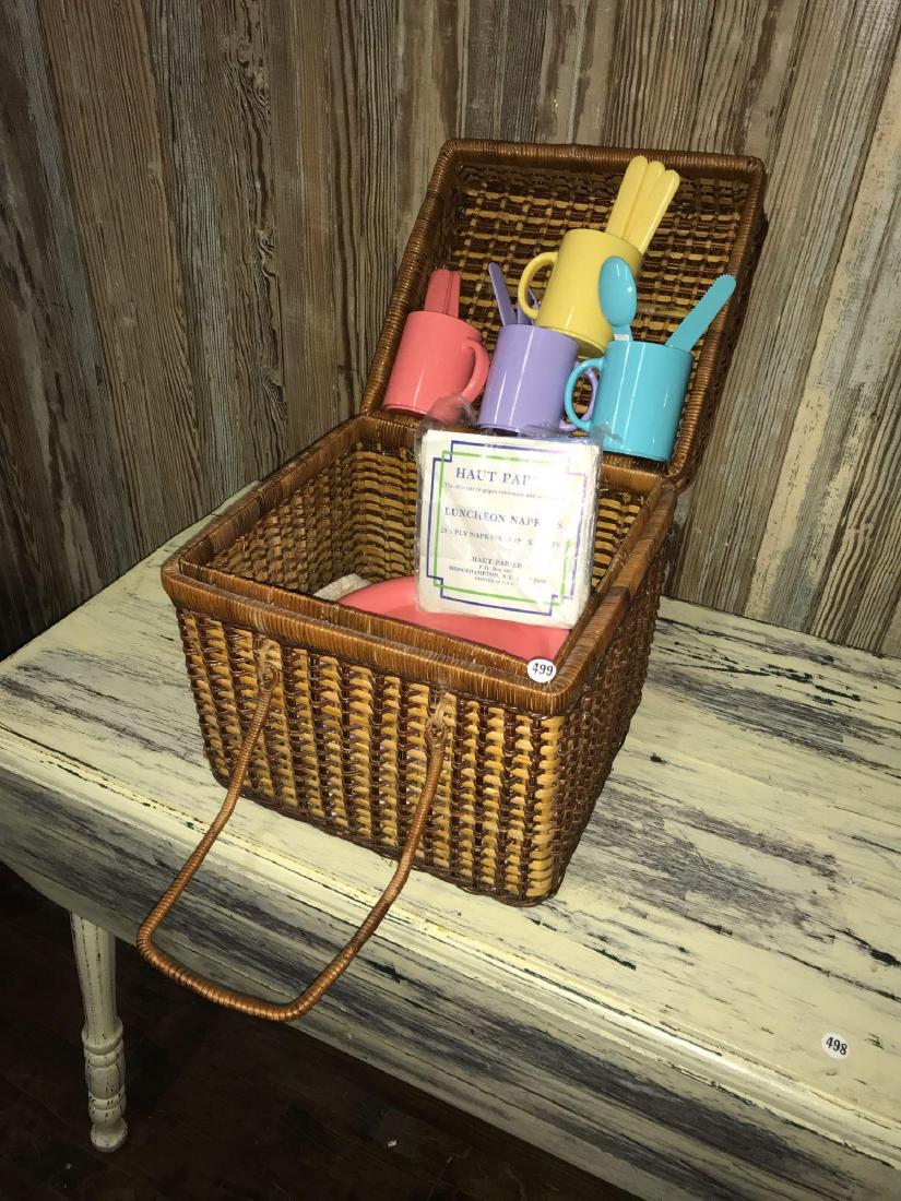 Old Picnic basket with dishes: Old Picnic basket with dishes