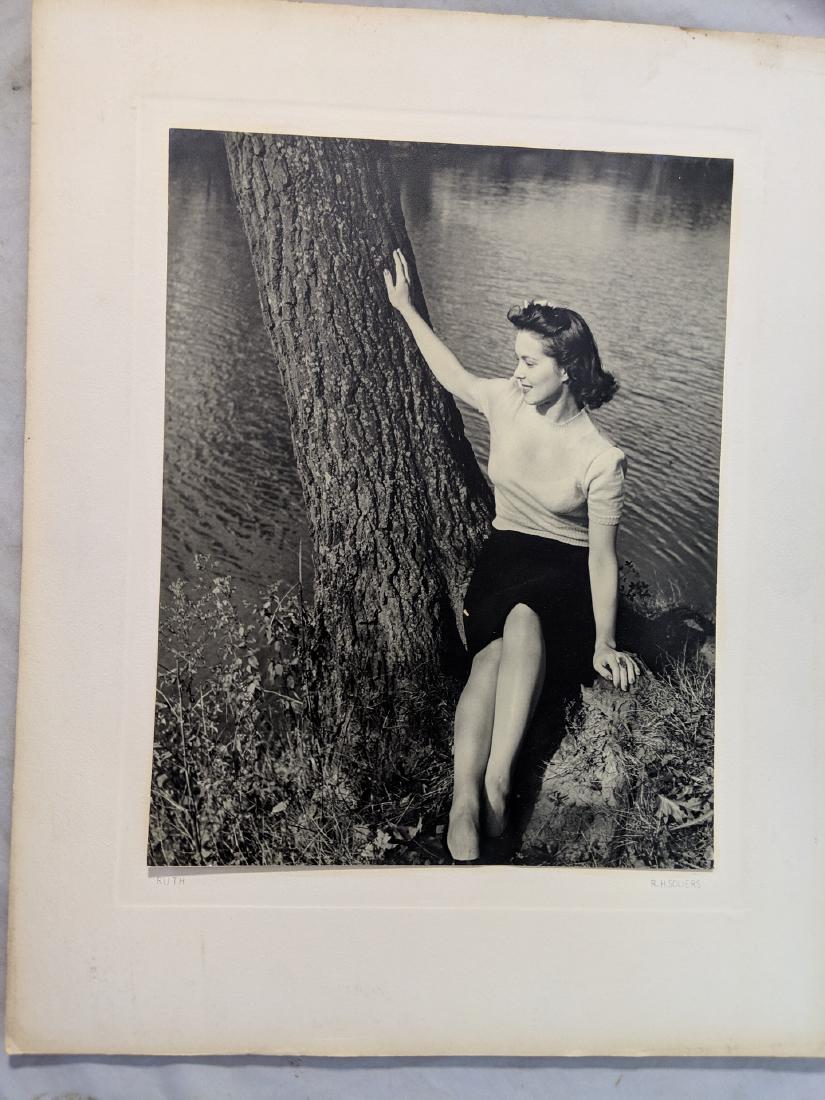 c1940's RH Souers Artist B&W Photograph Lady by Tree: c1940's B&W photo on matting by RH Souers. Titled Ruth. With Exhibition decals on reverse. Have more by same artist up for auction. Board has corner crease and browning 16 x 20, Image: 10 3/4 x 13 3/4