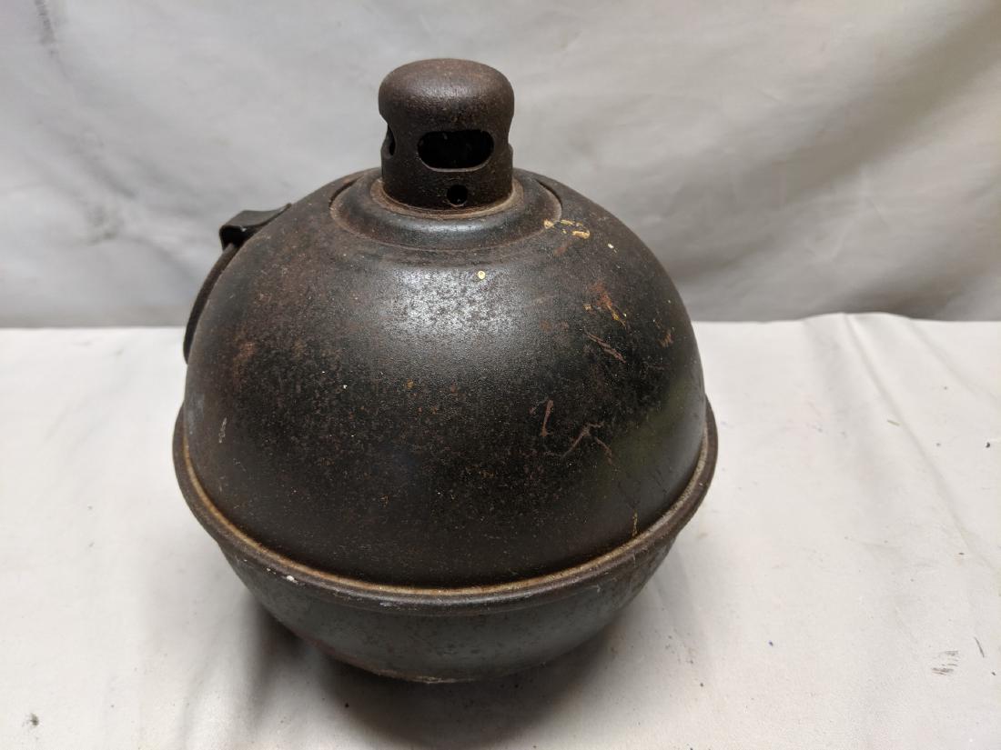1930's Toledo Torch Pressed Steel Embossed Smudge Lamp: 1930's Toledo Torch Pressed Steel Embossed Smudge Lamp Normal wear with age and use with some surface rust 9 high x 8 diameter Shipping in continental US $17.00 Please ask any questions before bidding