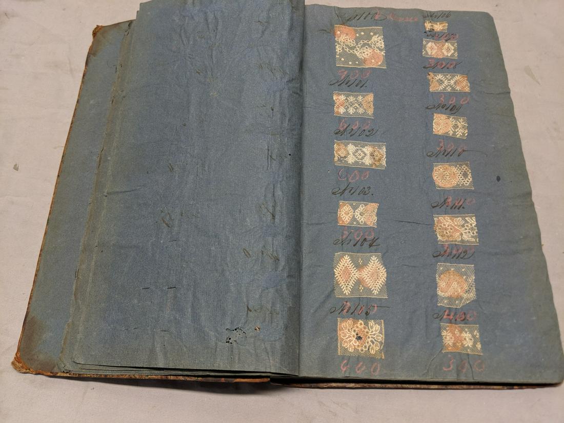 1829 Lacemaker Lace Sample Pattern Book Irish Convent: Early 19th Century Lacemakers Pattern Book Irish Convent Lace Order Sample. Truly a museum quality example. 9 Pages of lace samples13 1/2 x 9 Shipping in continental US $15.00 Please ask any questions