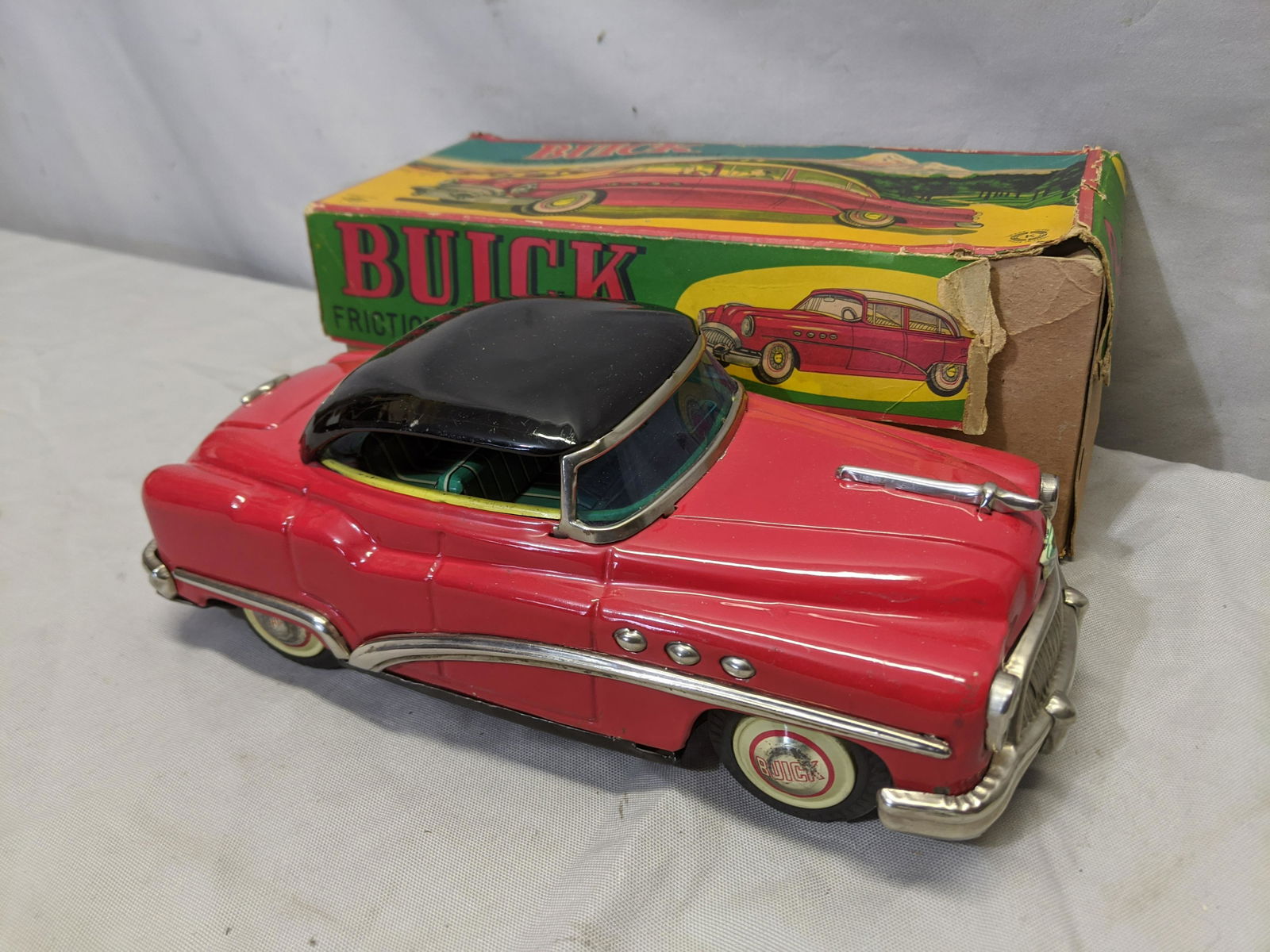 K Japan Tin Friction 1953 Buick w/ Siren in Box (1 of 7)