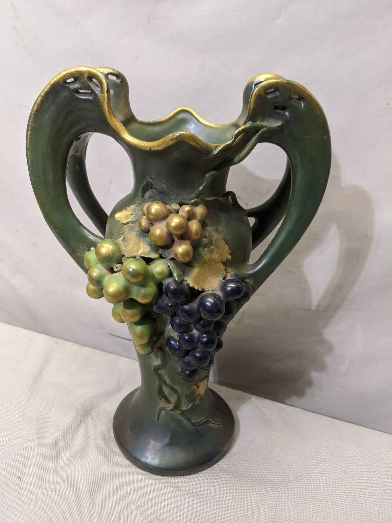 Early Amphoria Art Pottery Vase Iridescent Green w/: Early Amphoria Art Pottery Vase Iridescent Green w/ Handles 12 high x 8 across Shipping in continental US $25.00 If shipping is $0 then buyer arranges pick up or shipping. Please ask any questions bef