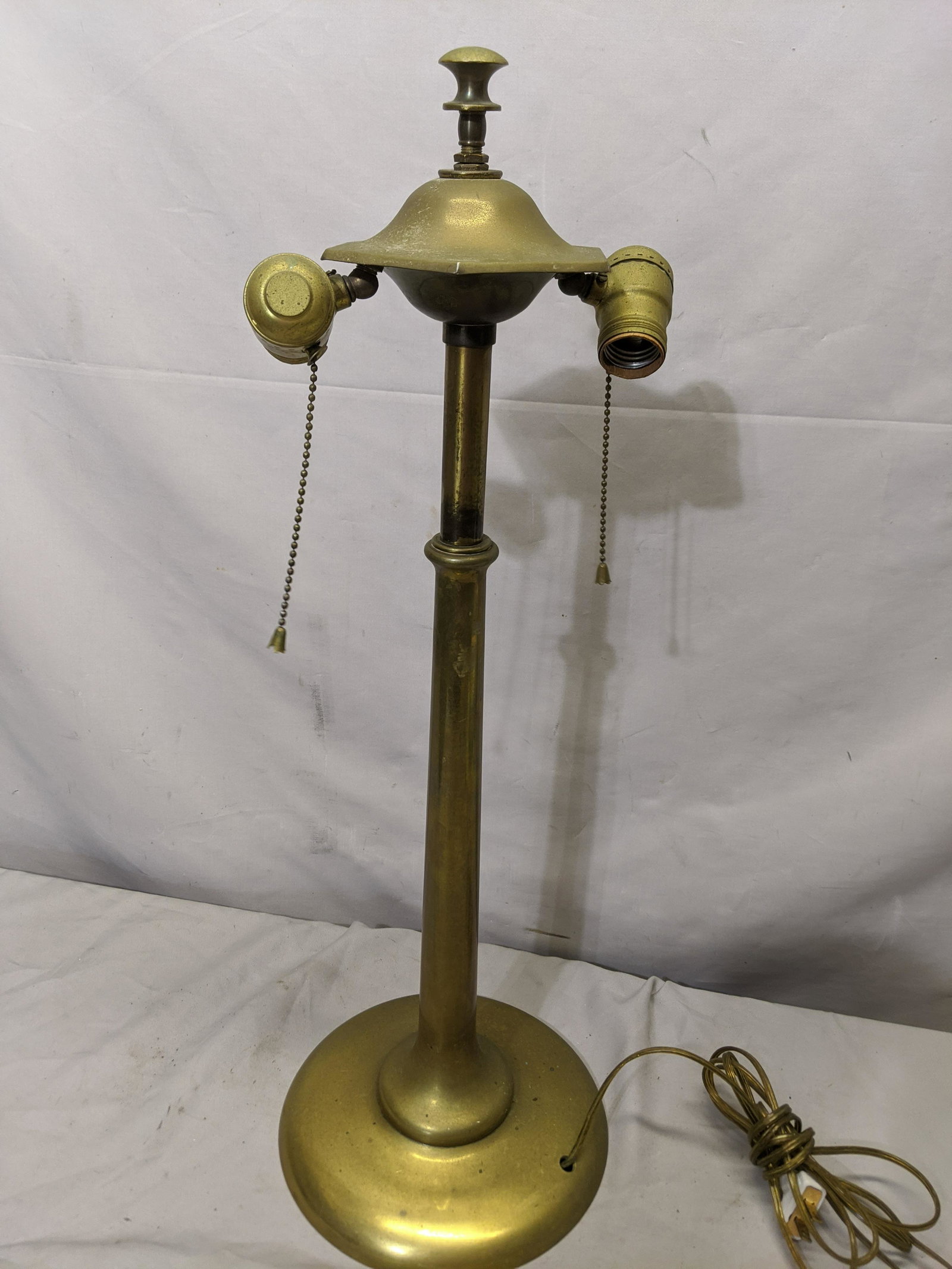 Vintage Machine Age Industrial Brass Table Lamp: Vintage Machine Age Industrial Brass Table Lamp 25 high and 9 diameter base Shipping in continental US $35.00 If shipping is $0 then buyer arranges pick up or shipping. Please ask any questions before