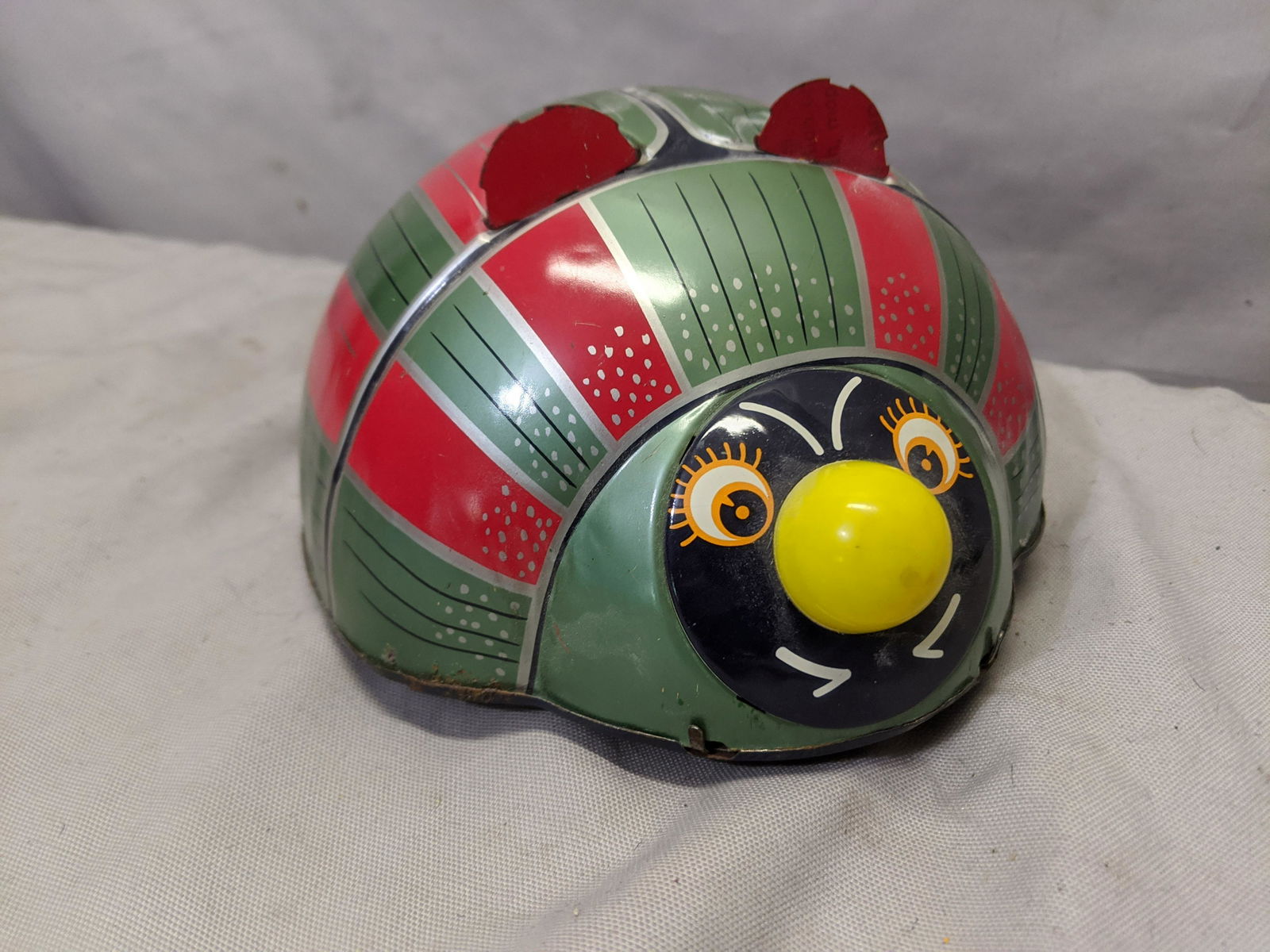 1950's Marx Mar Toys Tin Litho Battery-Op Lady Bug (1 of 7)