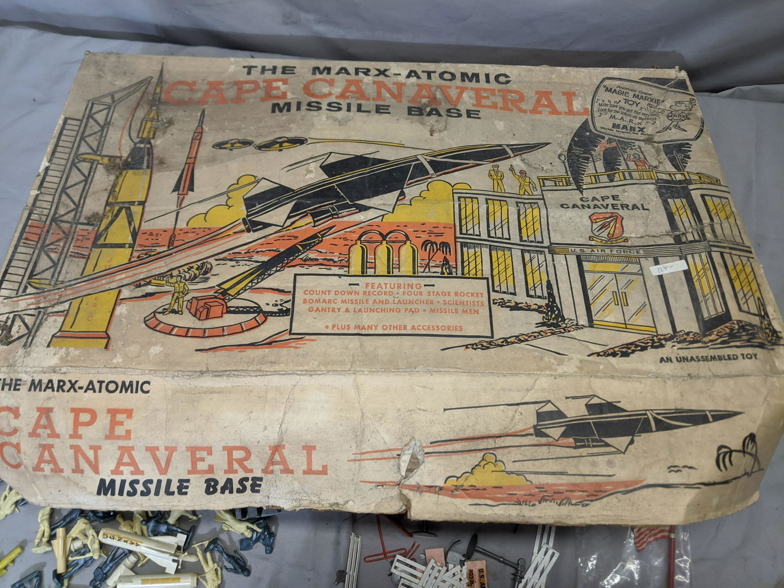 Marx Atomic Cape Canaveral Missile Base Playset in Box (1 of 10)