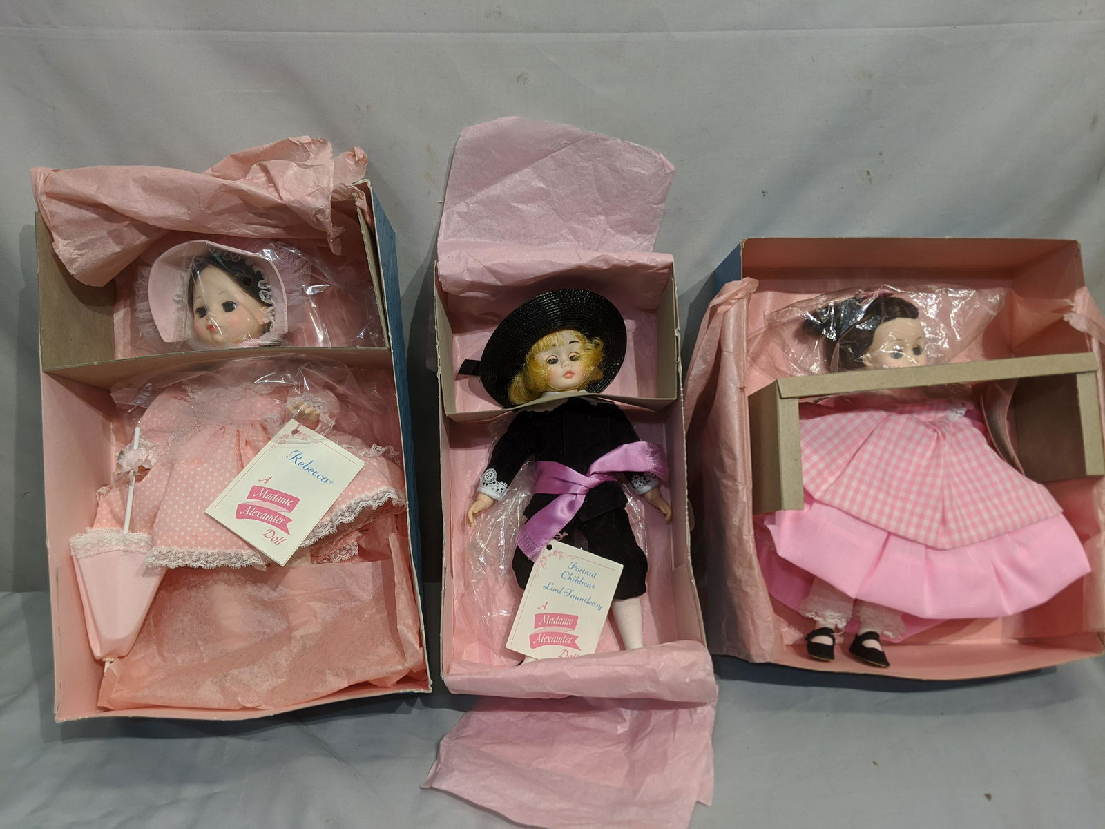 Lot 3 Madame Alexander Dolls in Boxes 1390 1321 & 1585 (1 of 6)