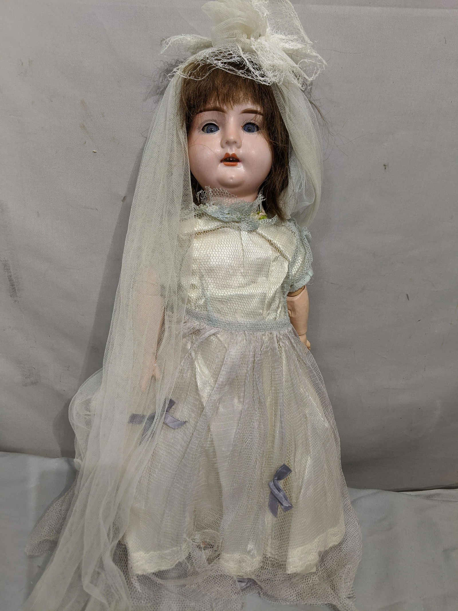 Vintage Germany Bisque Doll in Wedding Dress Marked 21 (1 of 7)