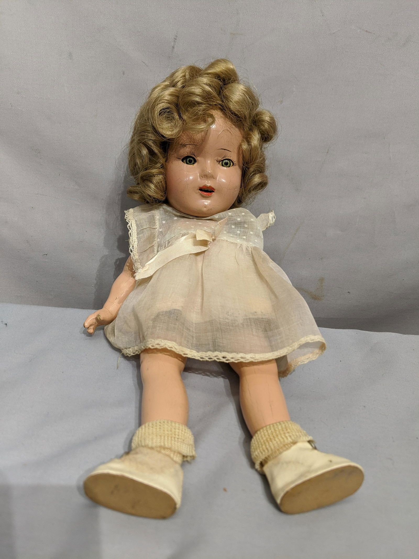 Early Ideal Shirley Temple Composition 11 Curley Hair (1 of 6)