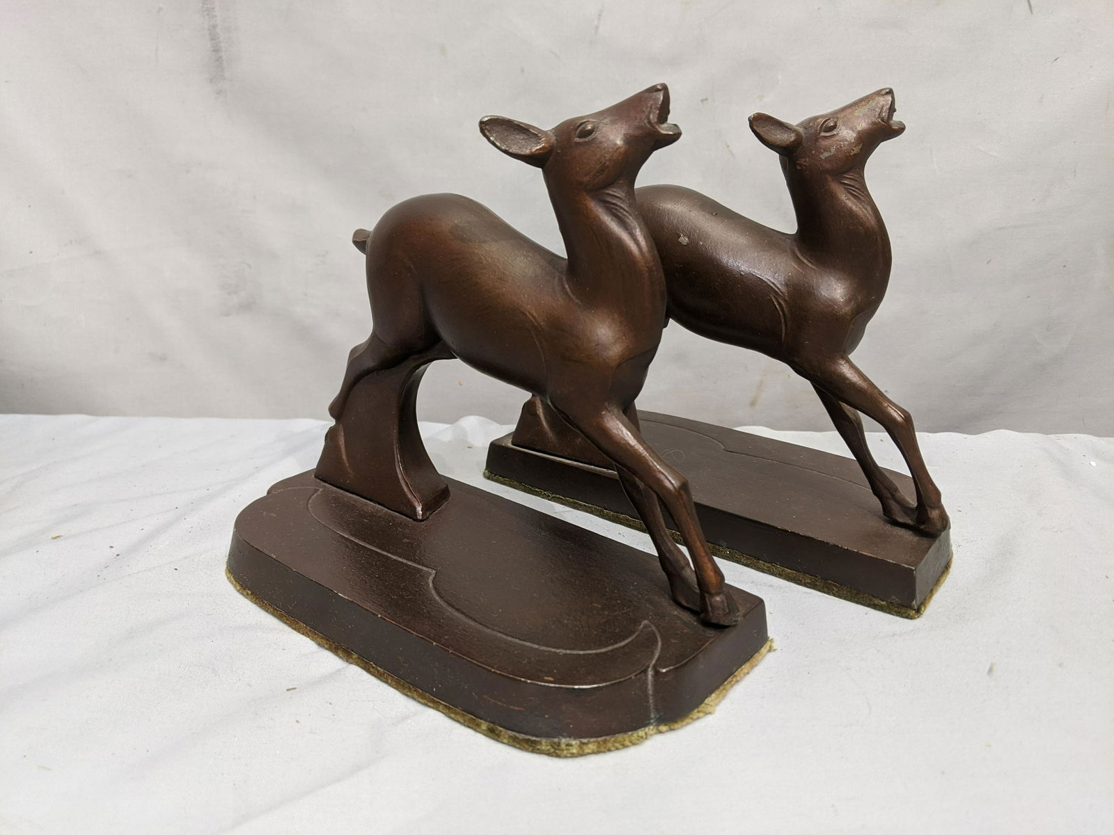 Pair Art Deco 1930's Spelter Deer Bookends (1 of 4)