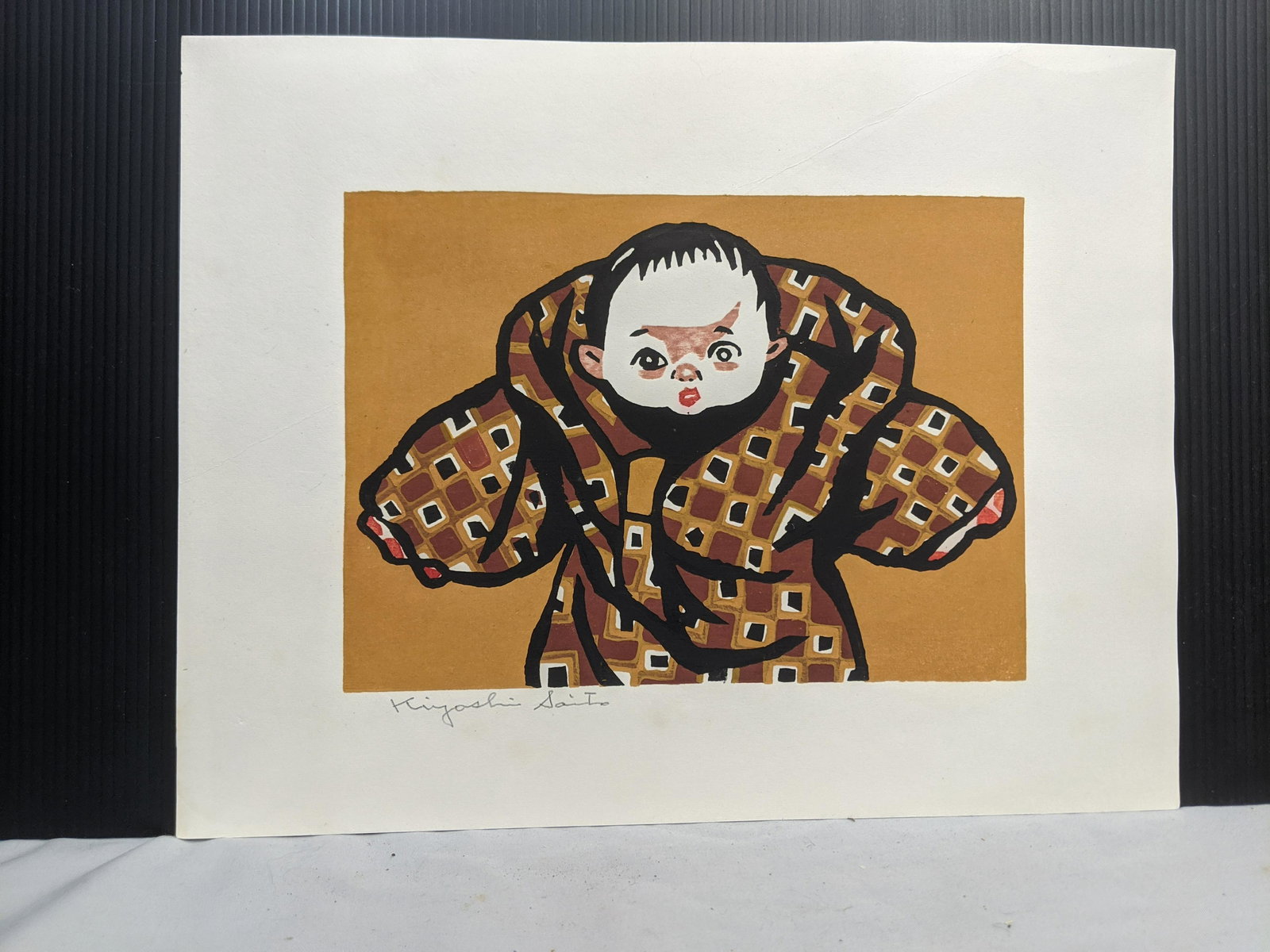 c1960 Kiyoshi Saito Japanese Woodblock Print Baby of: c1960 Kiyoshi Saito Japanese Woodblock Print Baby of Aizu Unlimited Edition. Measurements in inches: 12 x 9 3/4 Condition:Has slight bleeding of red Shipping:We offer in-house shipping. Item(s) will b
