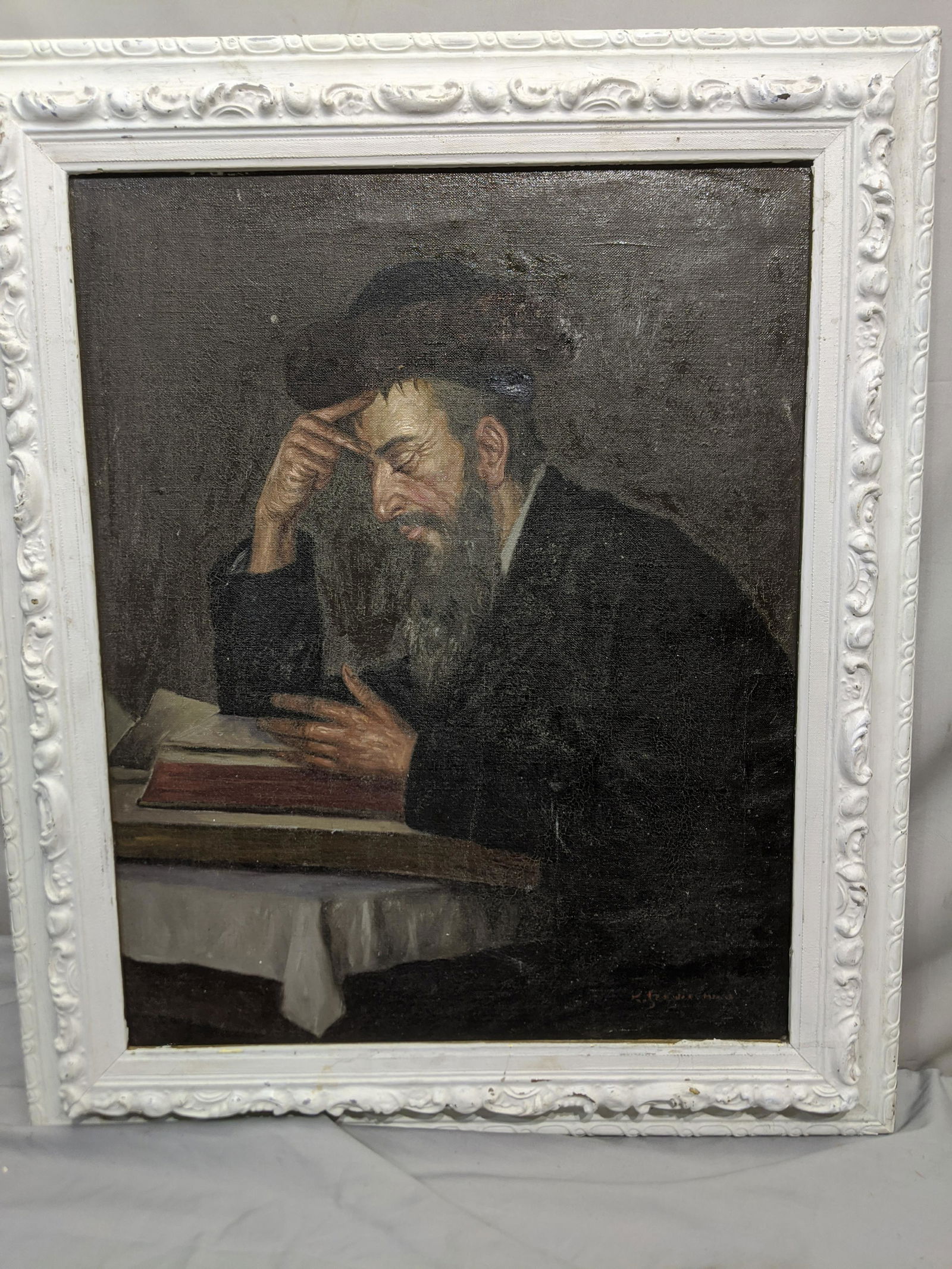 Konstantin Szewczenko Oil Painting Portrait of Rabbi: Konstantin Szewczenko Oil Painting Portrait of Rabbi on canvas in frame. Listed Polish artist born 1915 and died 1991. Measurements in inches: 21 x 25, Image: 16 x 20 Condition:Has craquelure and has