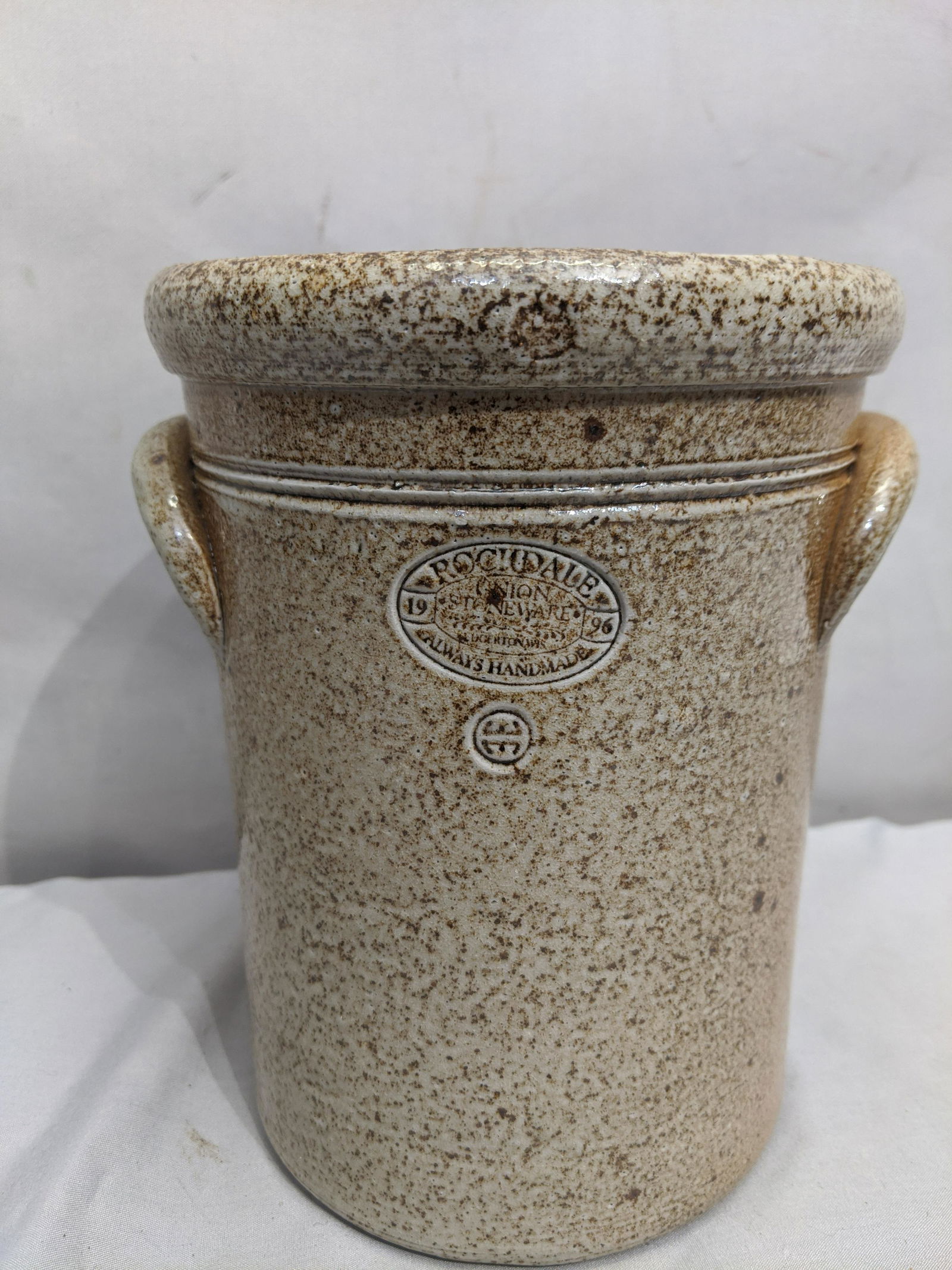 1996 Rockdale Union Stoneware Small Crock (1 of 7)