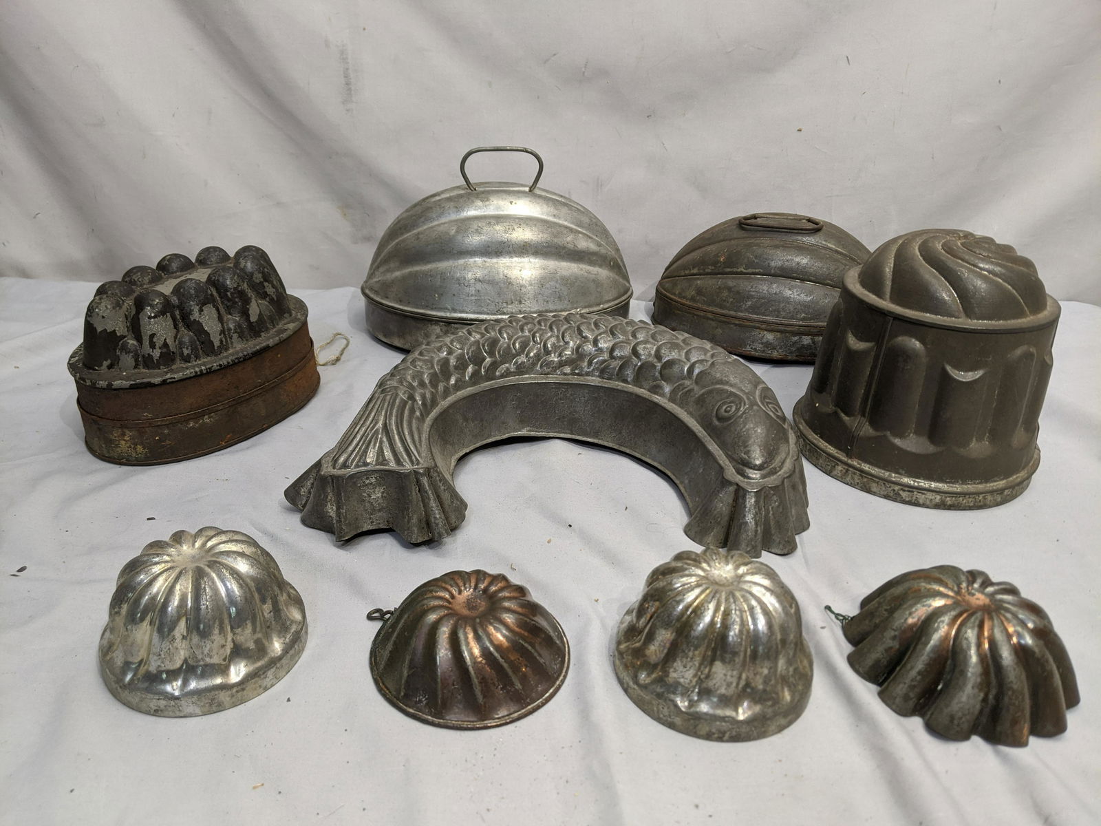 Lot 9 Antique Metal Cooking Jello Molds Lady Fingers (1 of 8)