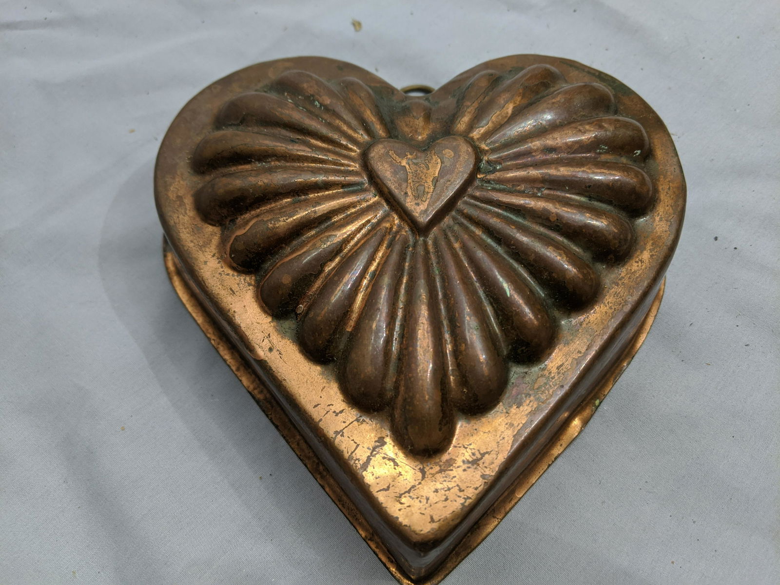 Antique Copper Heart Bread Jell-O Pudding Mold (1 of 3)