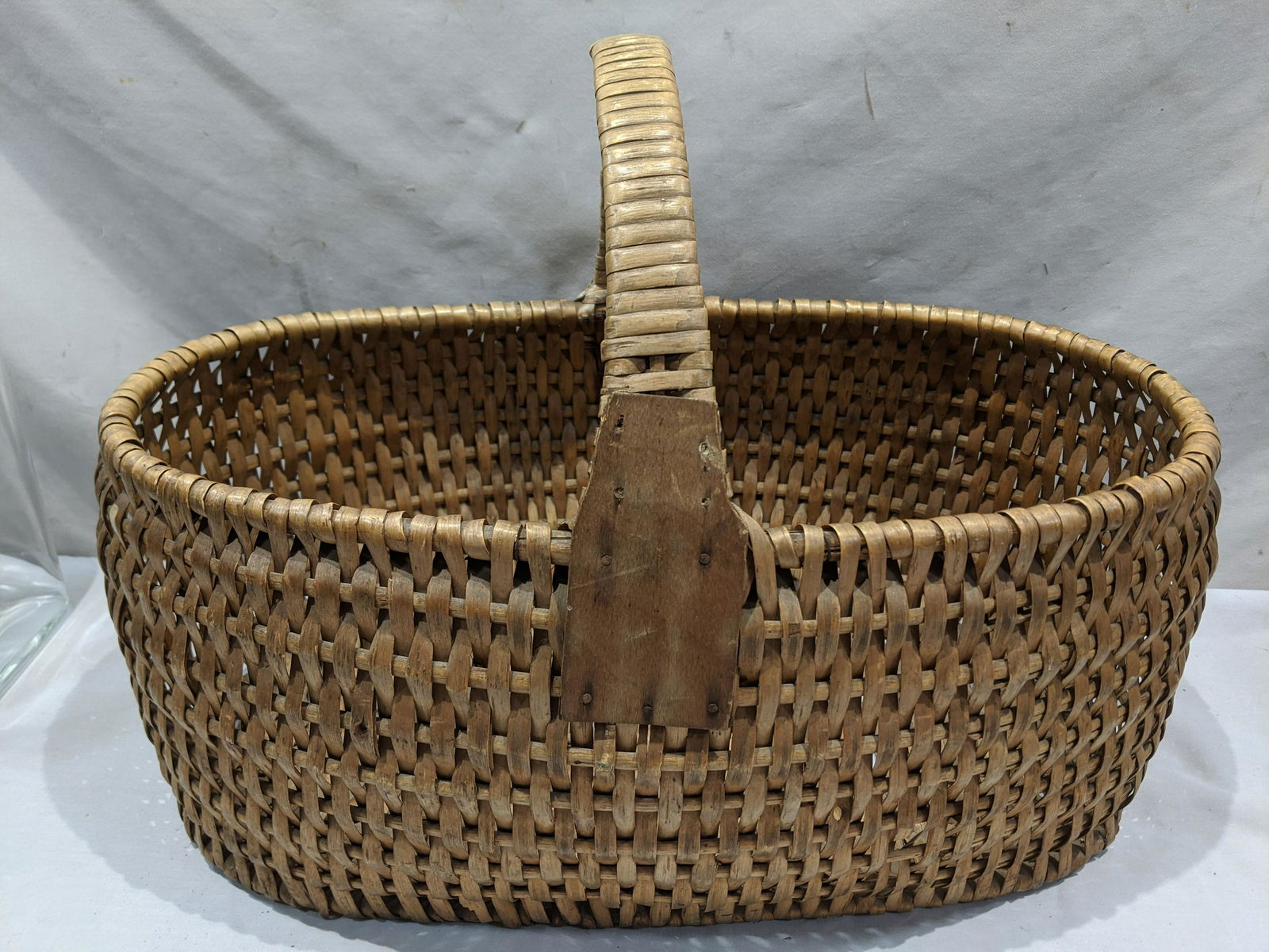 Vintage Woven Large Oval Primitive Farmhouse Basket (1 of 6)