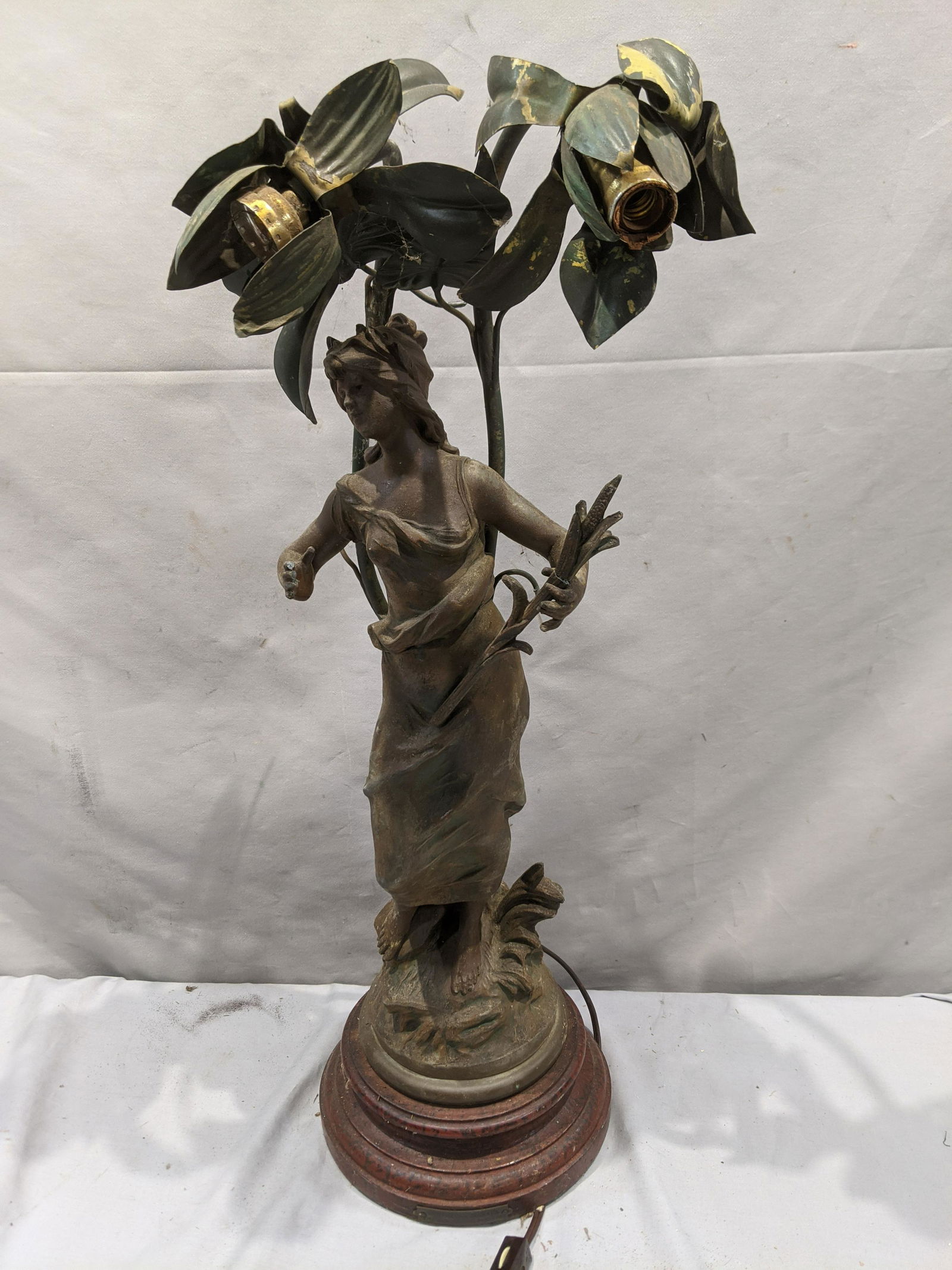 c1940s Brass & Tin 2 Arm Table Lamp (1 of 10)