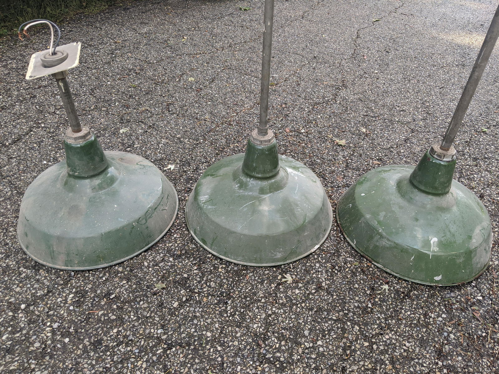 Set 3 Benjamin Green Porcelain Industrial Ceiling (1 of 7)