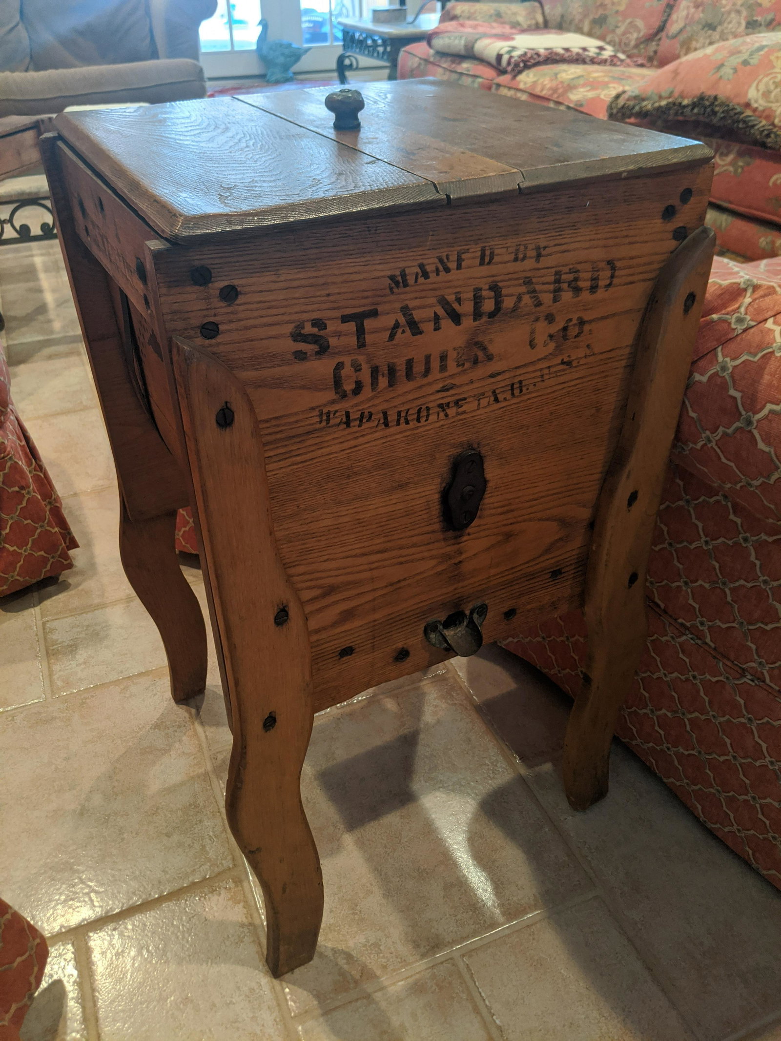 Antique Oak Wooden Standard Butter Churn No 1 5 Gallon: Antique Oak Wooden Standard Butter Churn No 1 5 Gallon. Measurements in inches: 28 x 15 square Condition:Normal wear with age and use Shipping:We offer in-house shipping. Item(s) will be packed after 