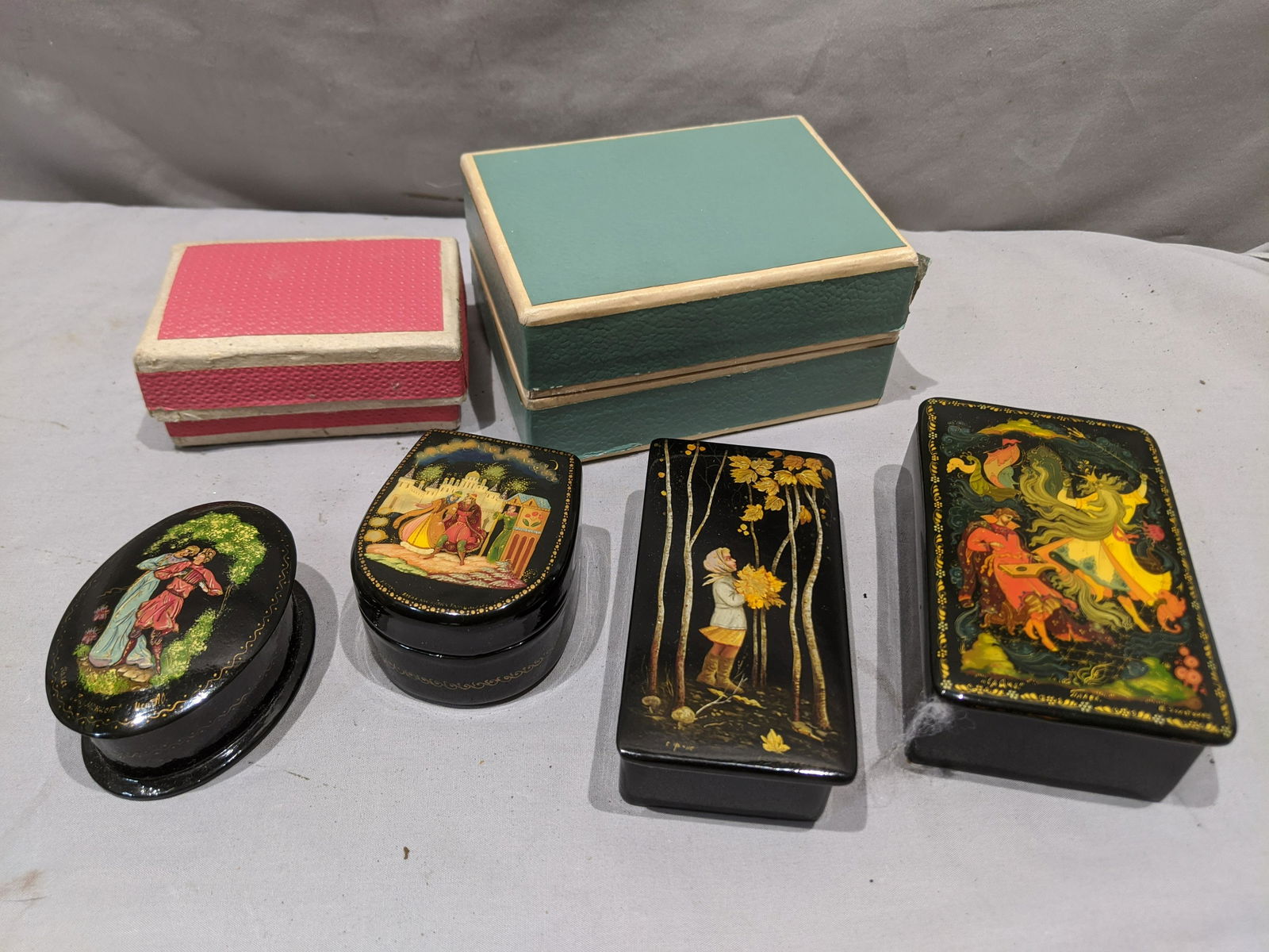 Lot 4 Miniature Hand Painted Russian Lacquer Boxes (1 of 6)