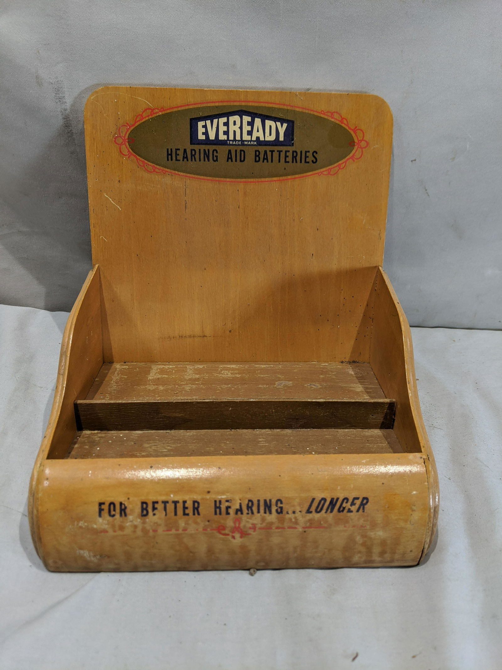 Early Eveready Hearing Aid Batteries Wood Store Display (1 of 7)