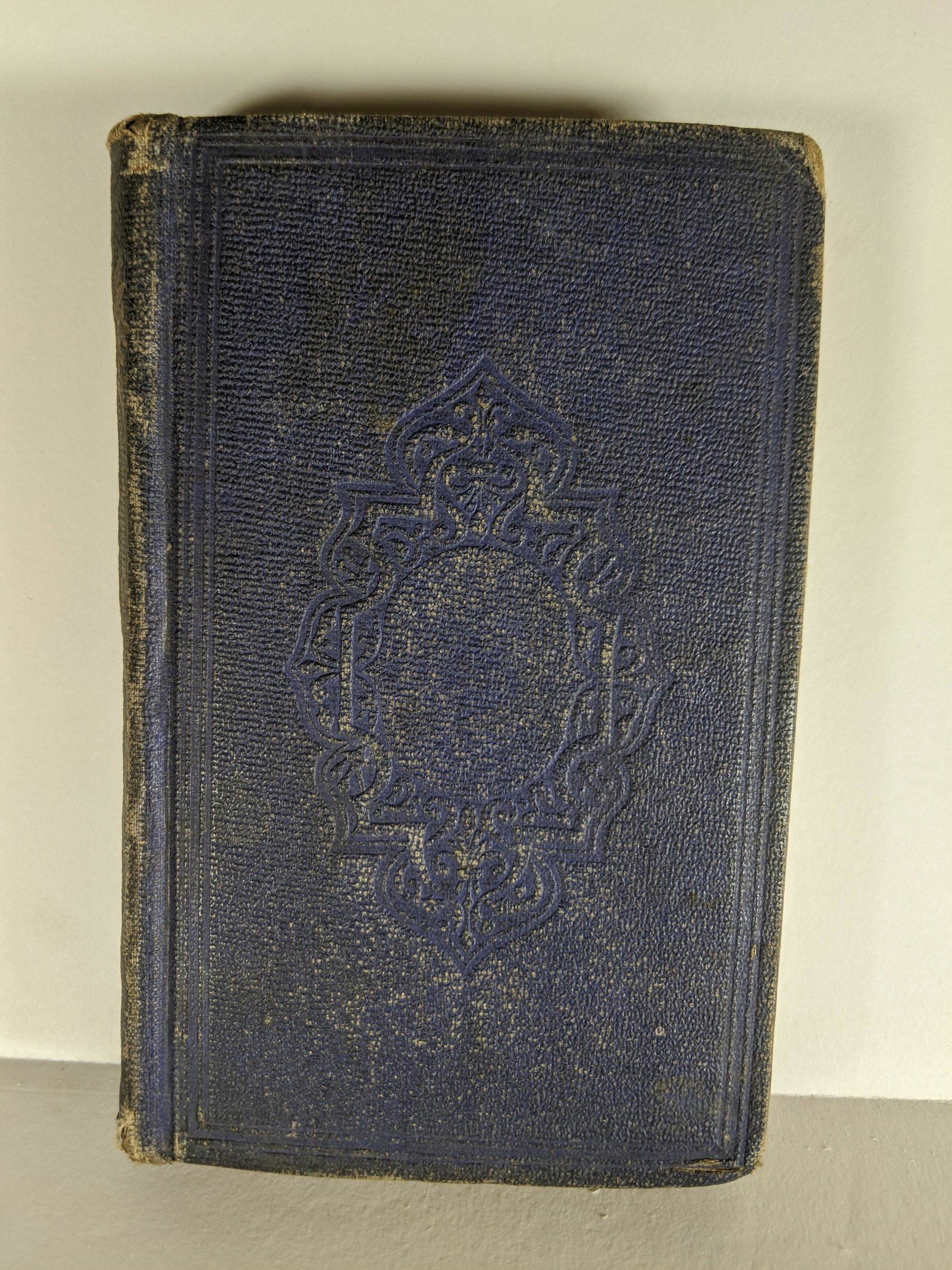 1861 Poetical Works of Edgar Alen Poe WJ Widdleton Pub: 1861 Poetical Works of Edgar Alen Poe WJ Widdleton Publishers. Measurements in inches: 3 3/4 x 5 3/4 Condition:Wear to cover, binding little loose, some lights stain upper corner, couple loose pages S