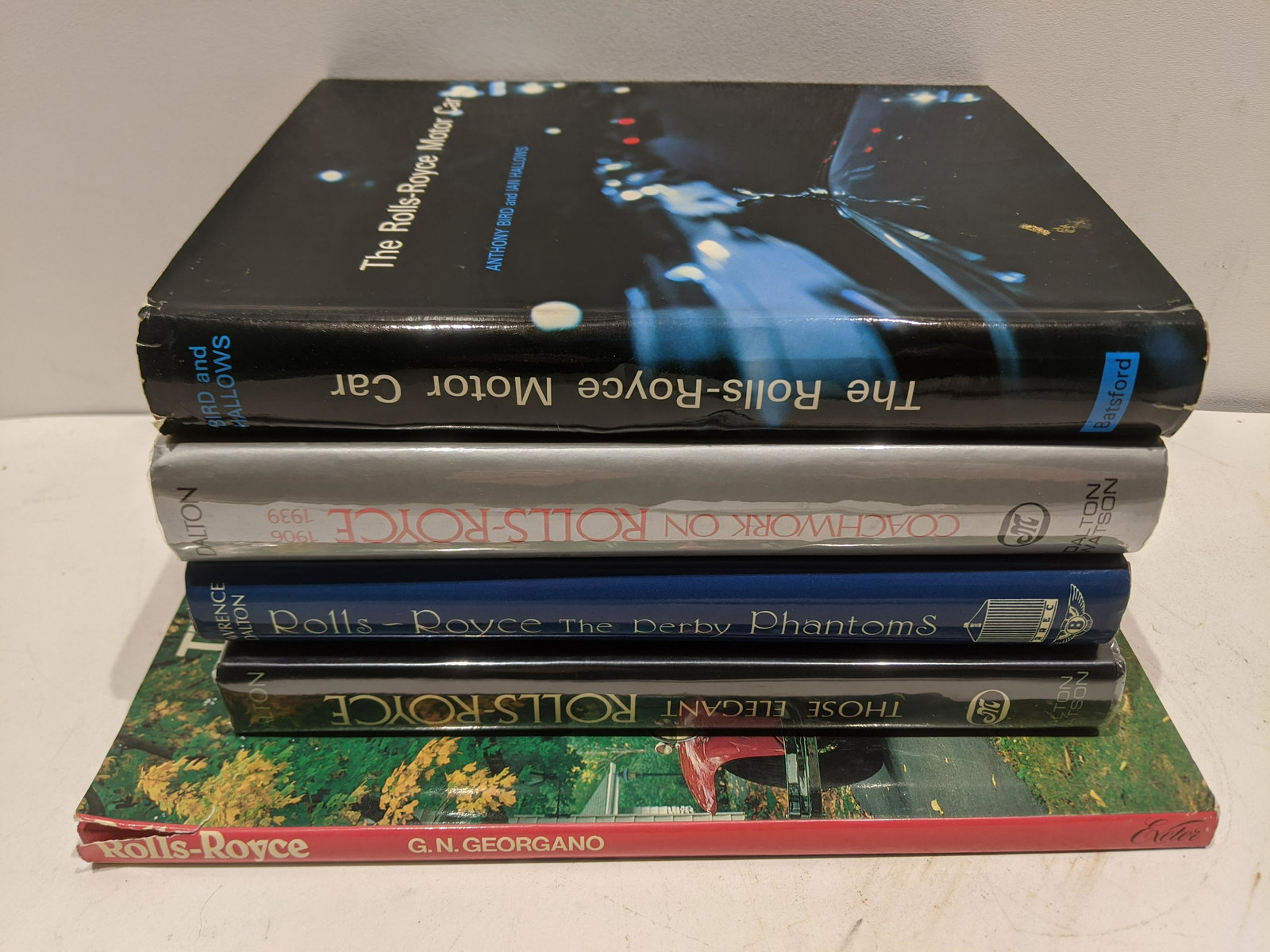 Lot 5 Vintage Rolls-Royce Books Lawrence Dalston etc (1 of 6)