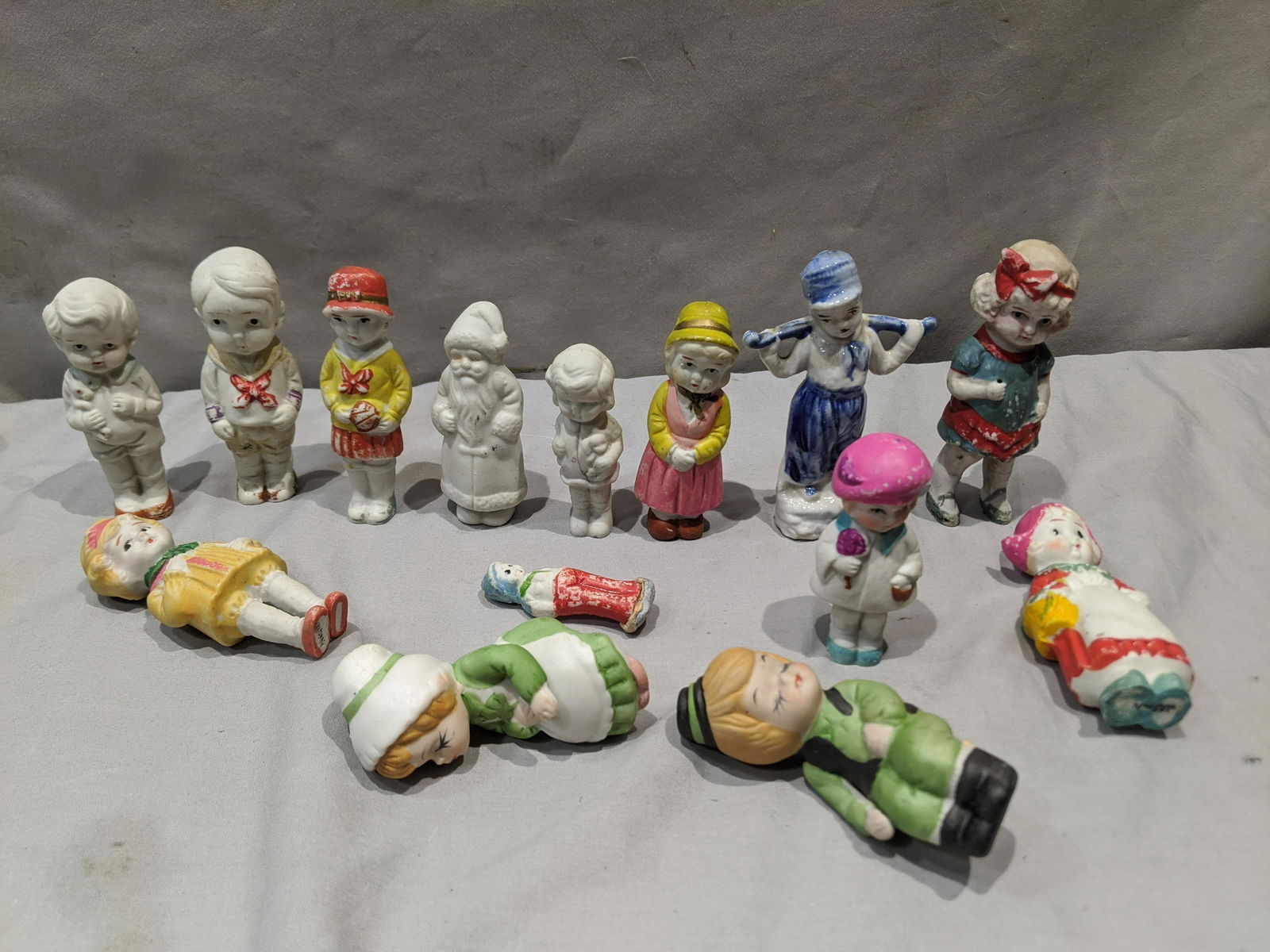 Lot 14 Assorted Vintage Character Bisque Figures (1 of 7)