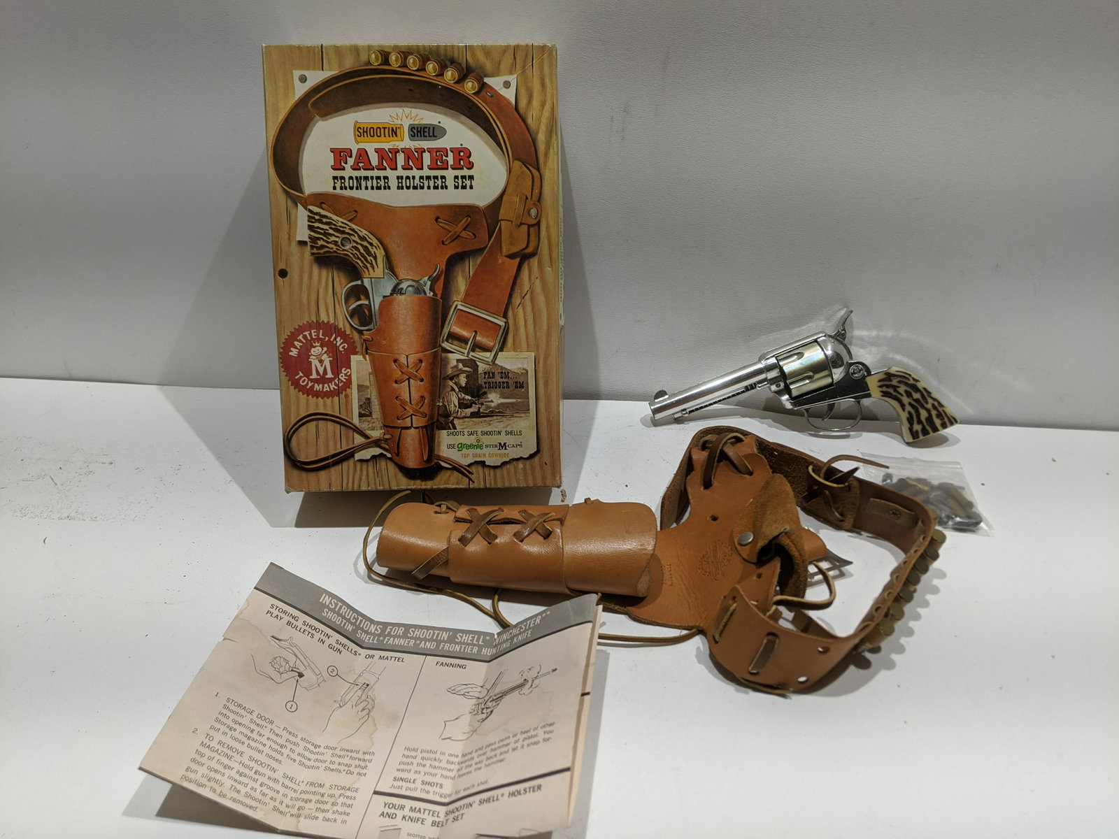 1950's Mattel Fanner Frontier Holster Set Cap Gun & Box: 1950's Mattel Fanner Frontier Holster Set with holster, bullets, cap gun, instructions and box. Condition:Mild wear with age Shipping:We offer in-house shipping. Item(s) will be packed after invoice i