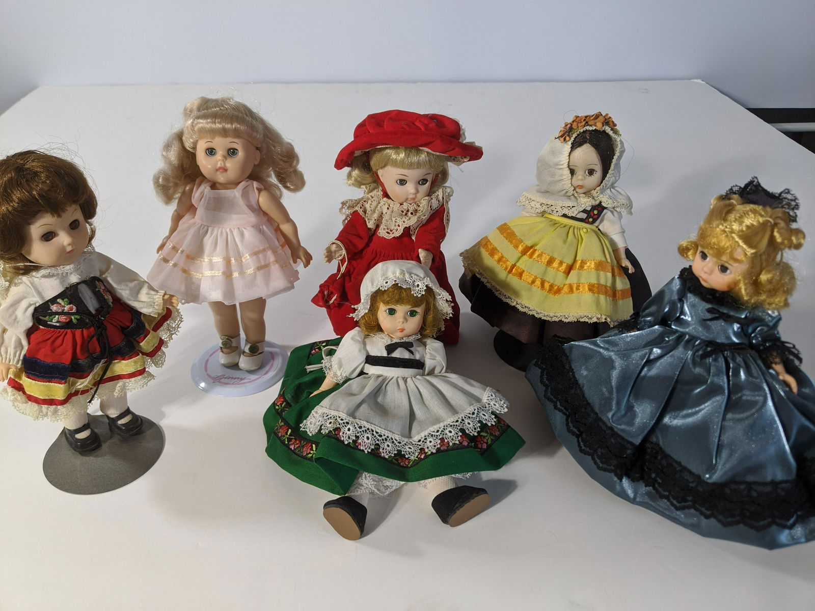 Lot 6 Madame Alexander & Ginny Dolls (1 of 8)