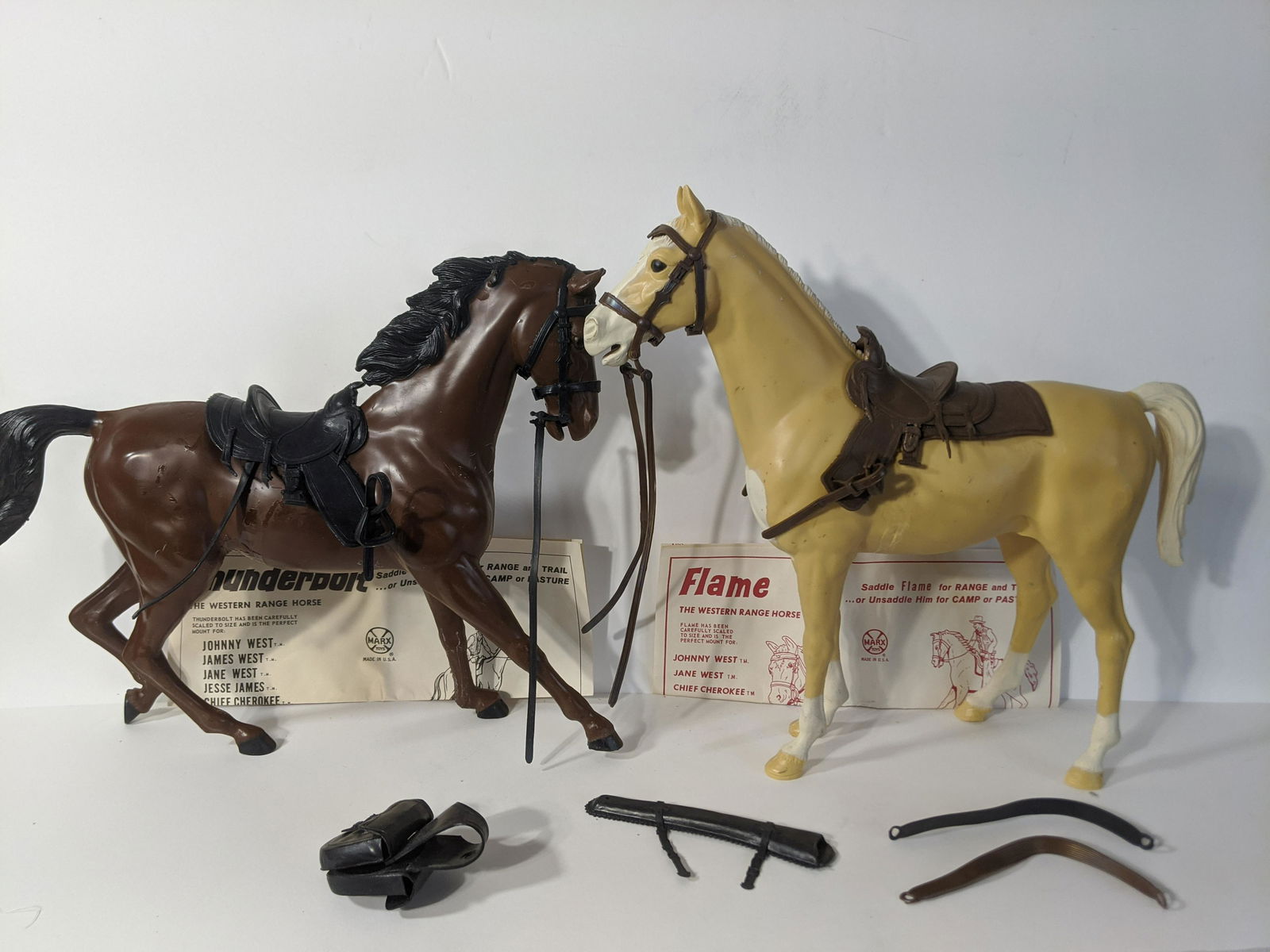 Marx Johnny West Flame Thunderbolt Horses