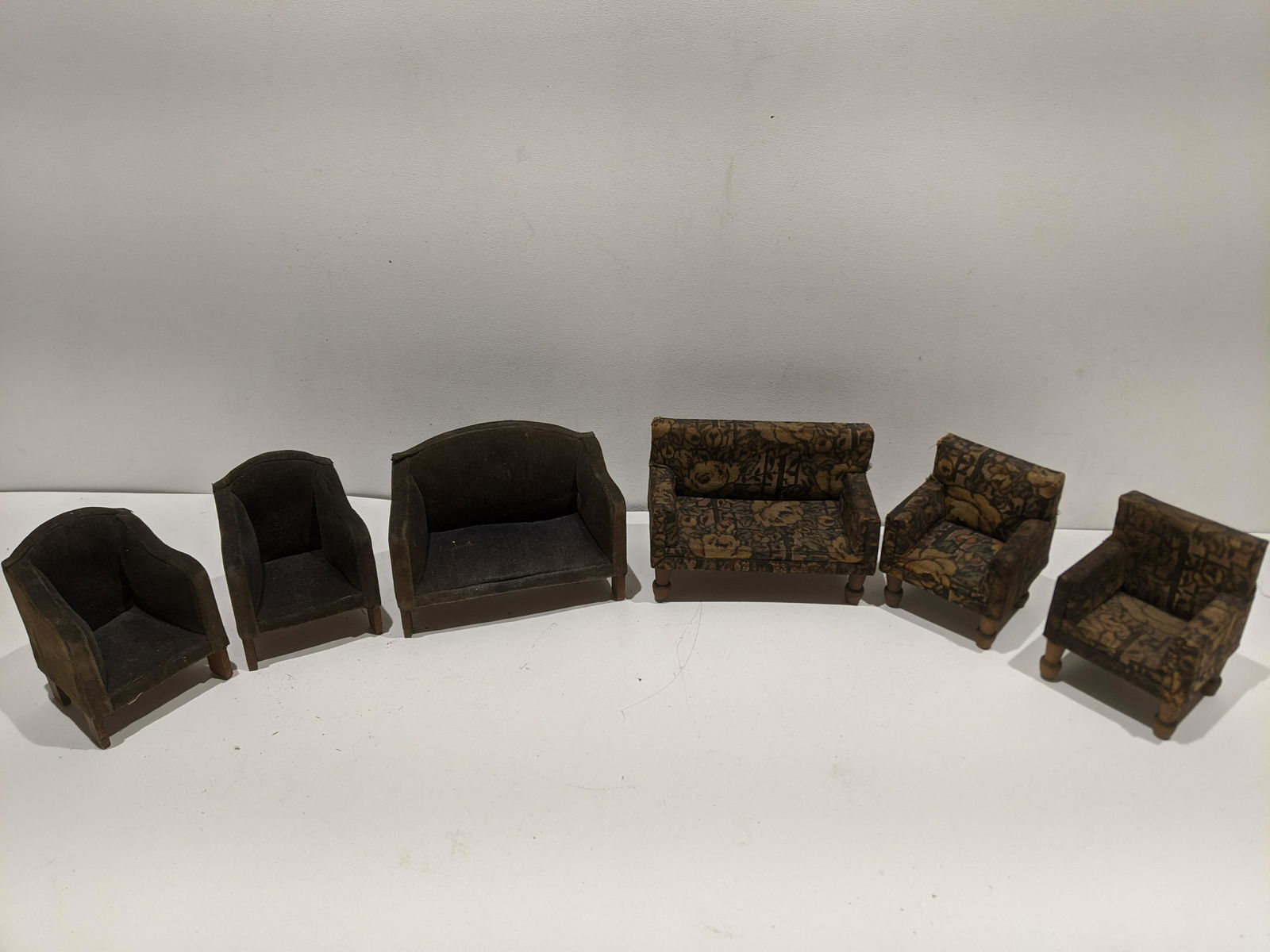 2 Sets Antique Upholstered Doll House Couch & Chairs (1 of 6)