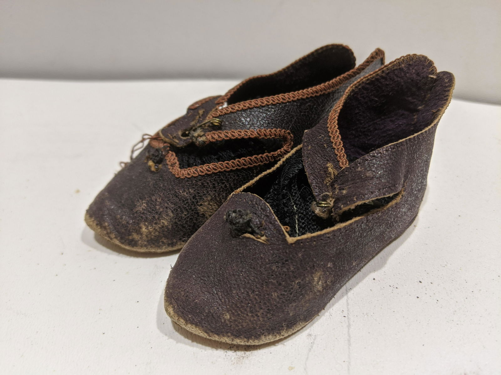 Pair c 1890's Jumeau French Doll Shoes w/ Socks (1 of 6)