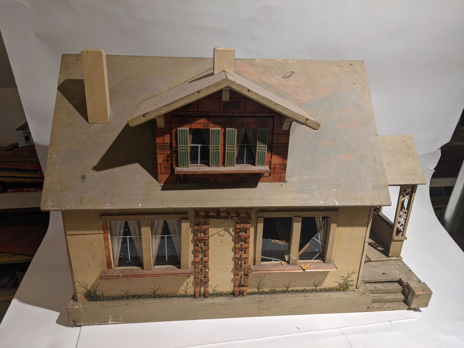 c1930's FAO Schwartz Wood Large Dollhouse (1 of 13)