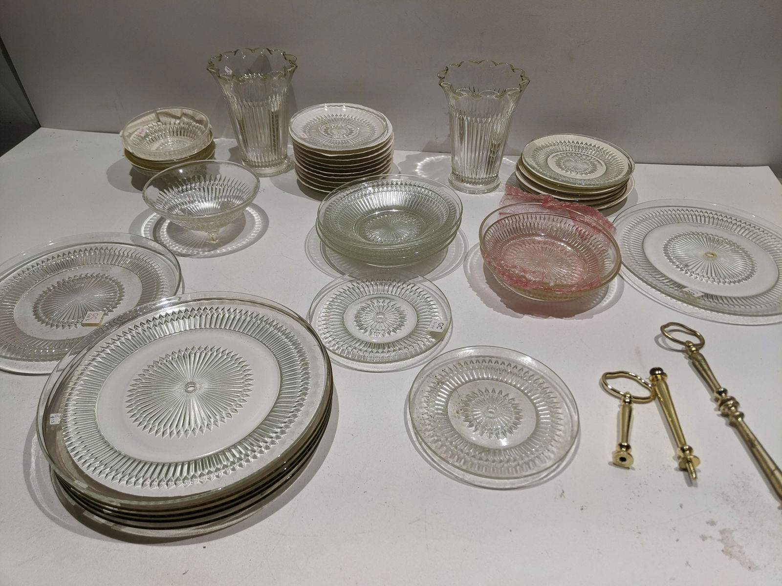 Lot 36 Assorted Anniversary Crystal Depression Glass (1 of 11)