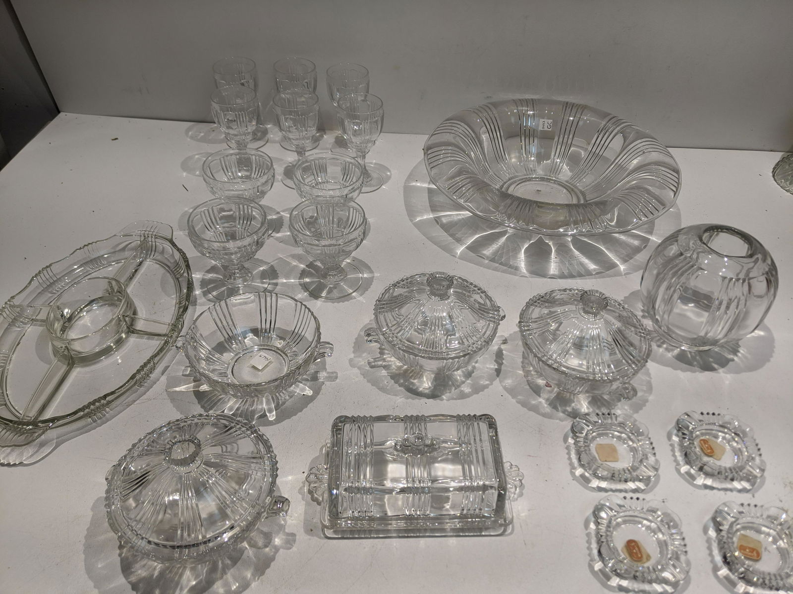 Lot 22 Fostoria Sunray Crystal Glassware (1 of 9)