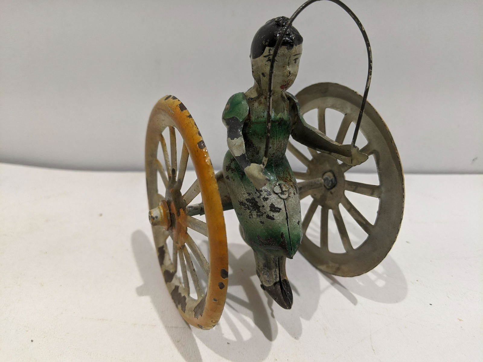 c1925 Hand Painted Tin German Wind-Up Acrobat Girl (1 of 5)